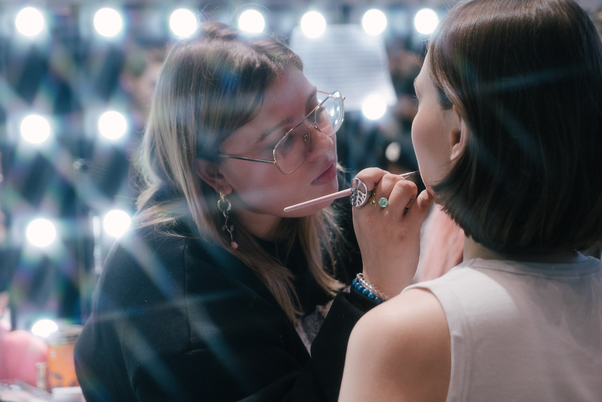 MFW backstage. Фотограф Владимир Тришин