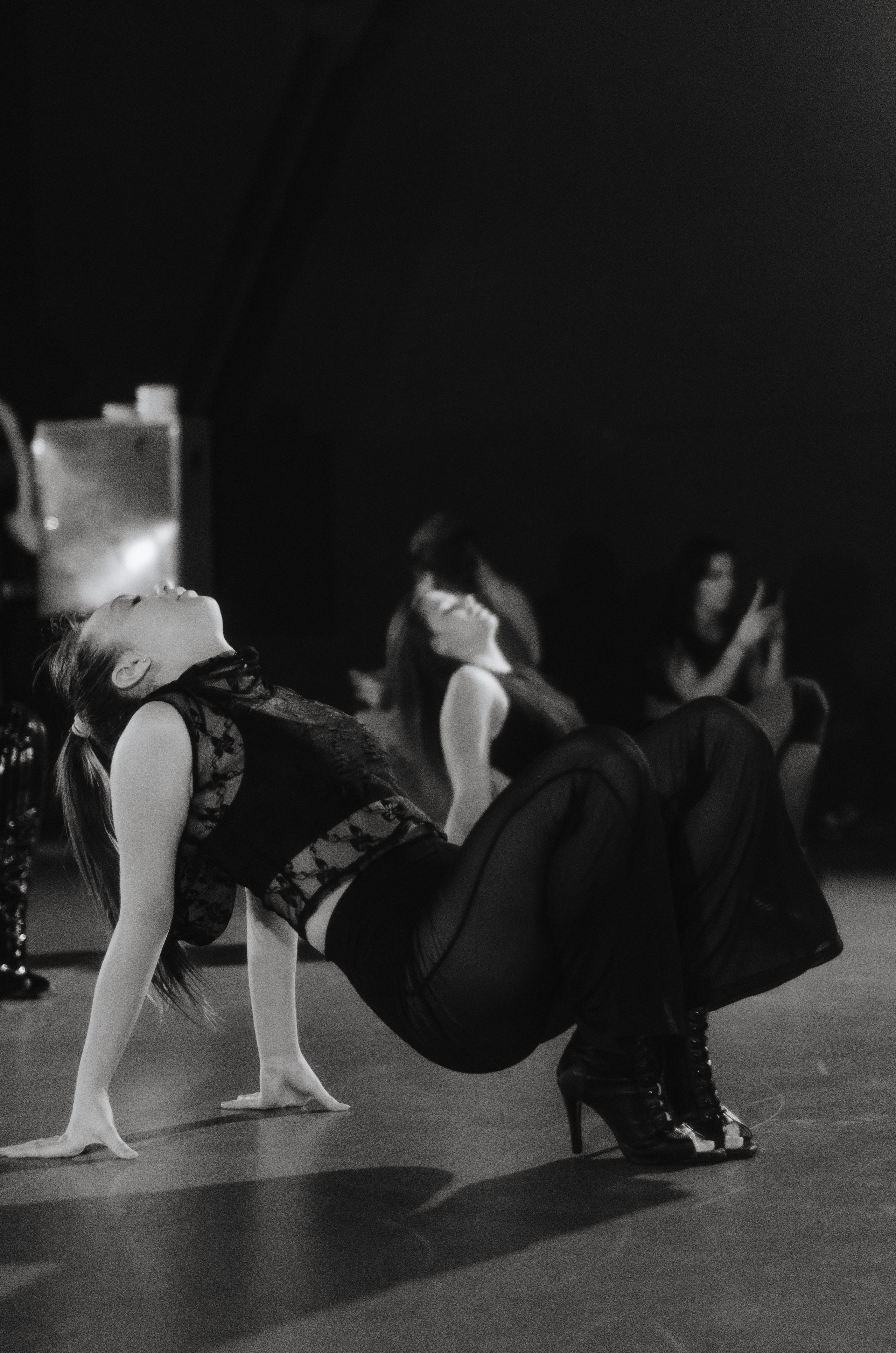 Мастер-классы по High Heels/Girly hip-hop от Оксаны ATTA. Денисова Аля — фотограф для парных съемок и индивидуальных историй в Барнауле