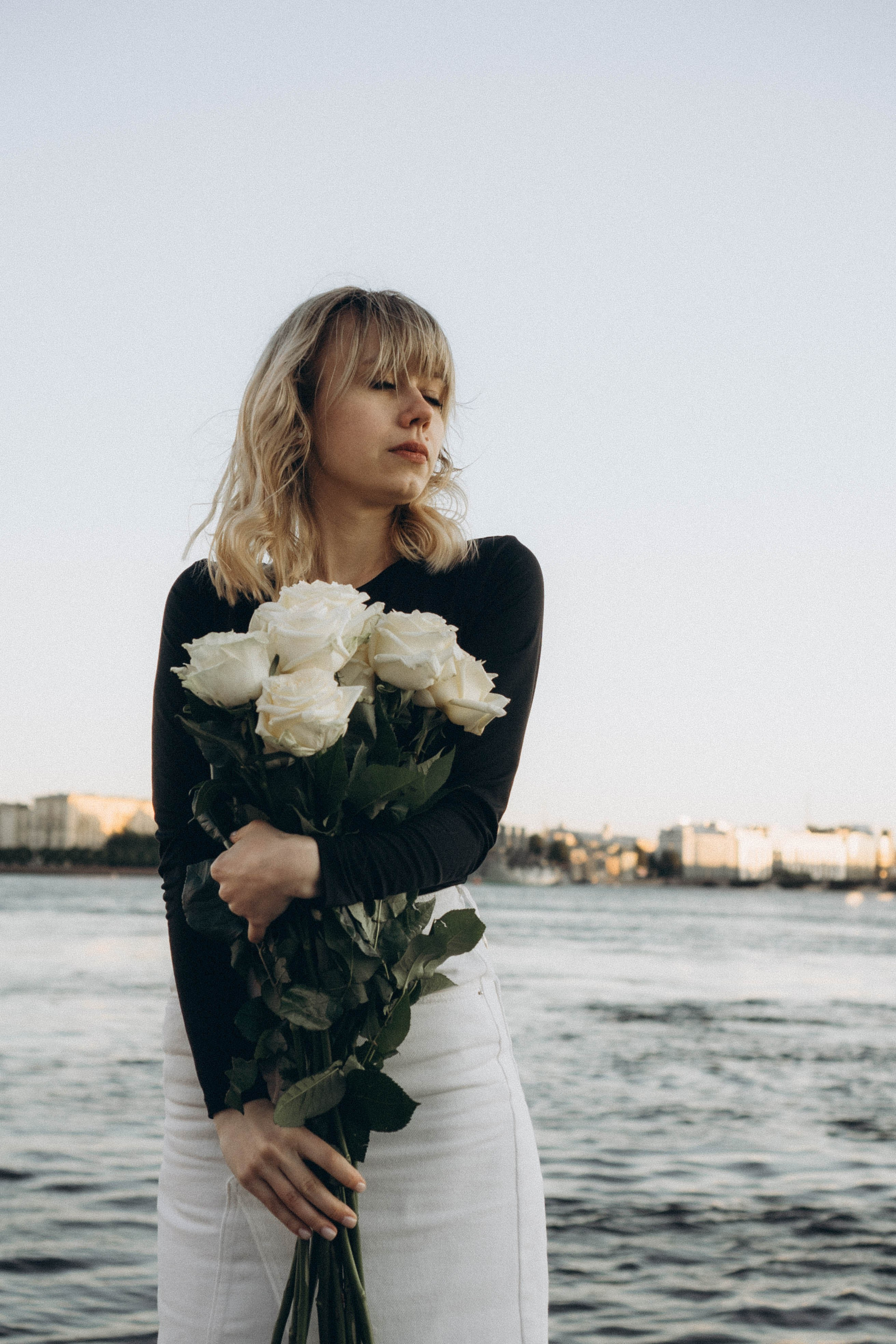 ПРОГУЛКА ПО ГОРОДУ В БЕЛЫЕ НОЧИ (другой вариант). Профессиональный фотограф, Санкт-Петербург — Виктория Богомолова