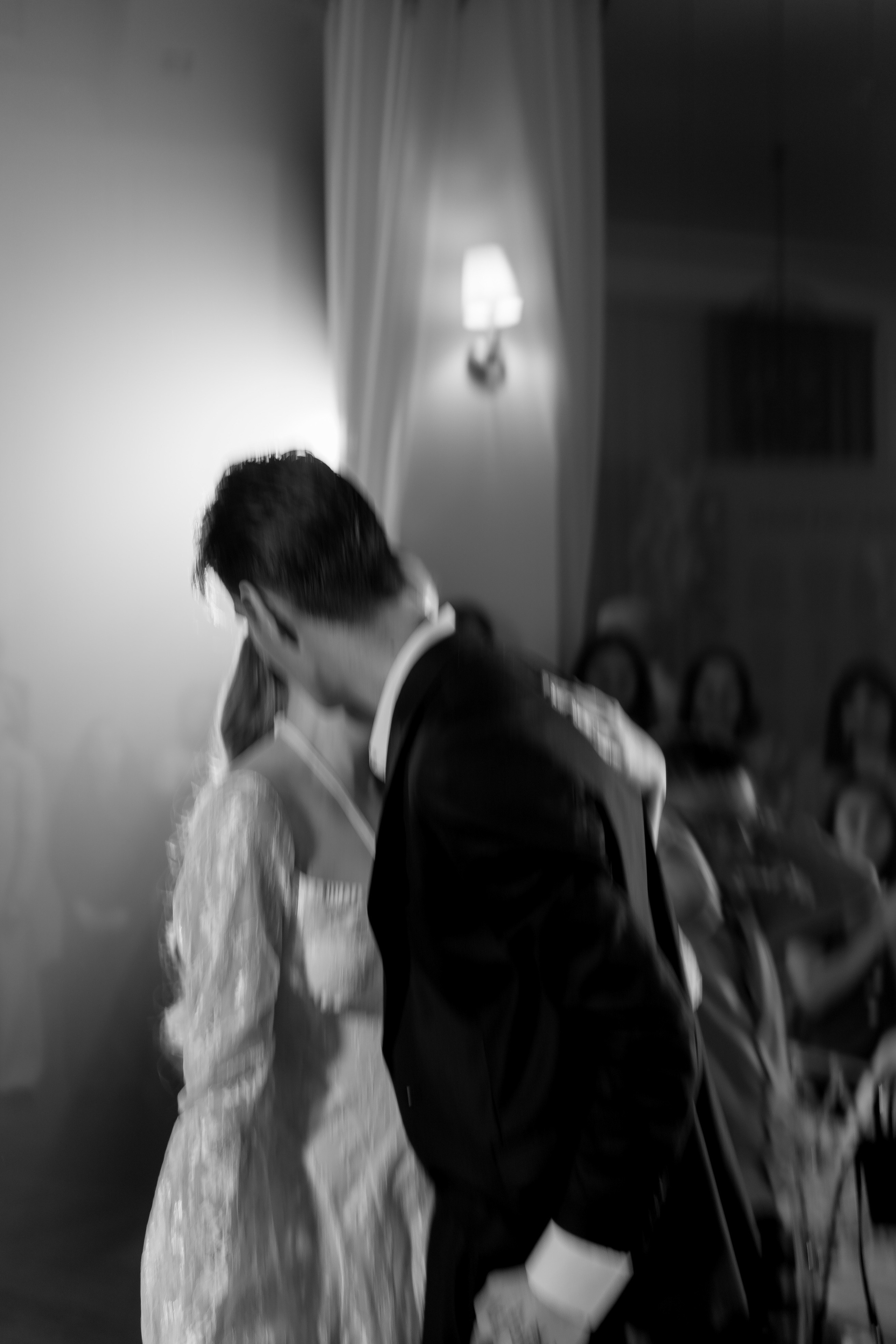 СВАДЕБНАЯ СЬЕМКА СБОРОВ В ОТЕЛЕ И ВЫЕЗД НА ЦЕРЕМОНИЮ (СНЯТО В СИБИРЕ В НИЖНЕВАРТОВСКЕ). Профессиональный фотограф, Санкт-Петербург — Виктория Богомолова