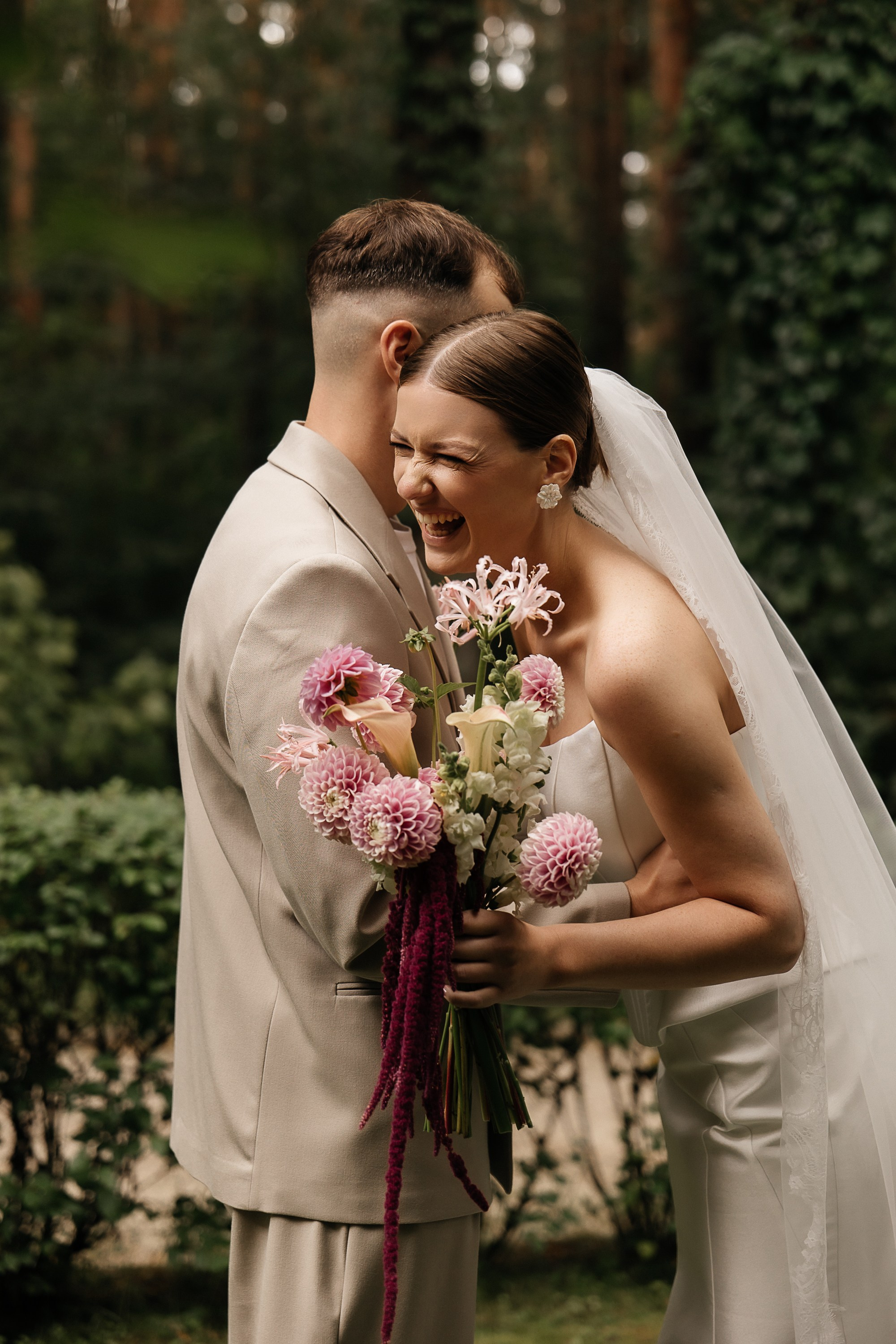 Свадьбная фотосессия в отеле Кронон (Гродно, Беларусь). Свадебный и семейный фотограф Виолетта Сидельникова. Краснодар, Россия, Беларусь, Европа