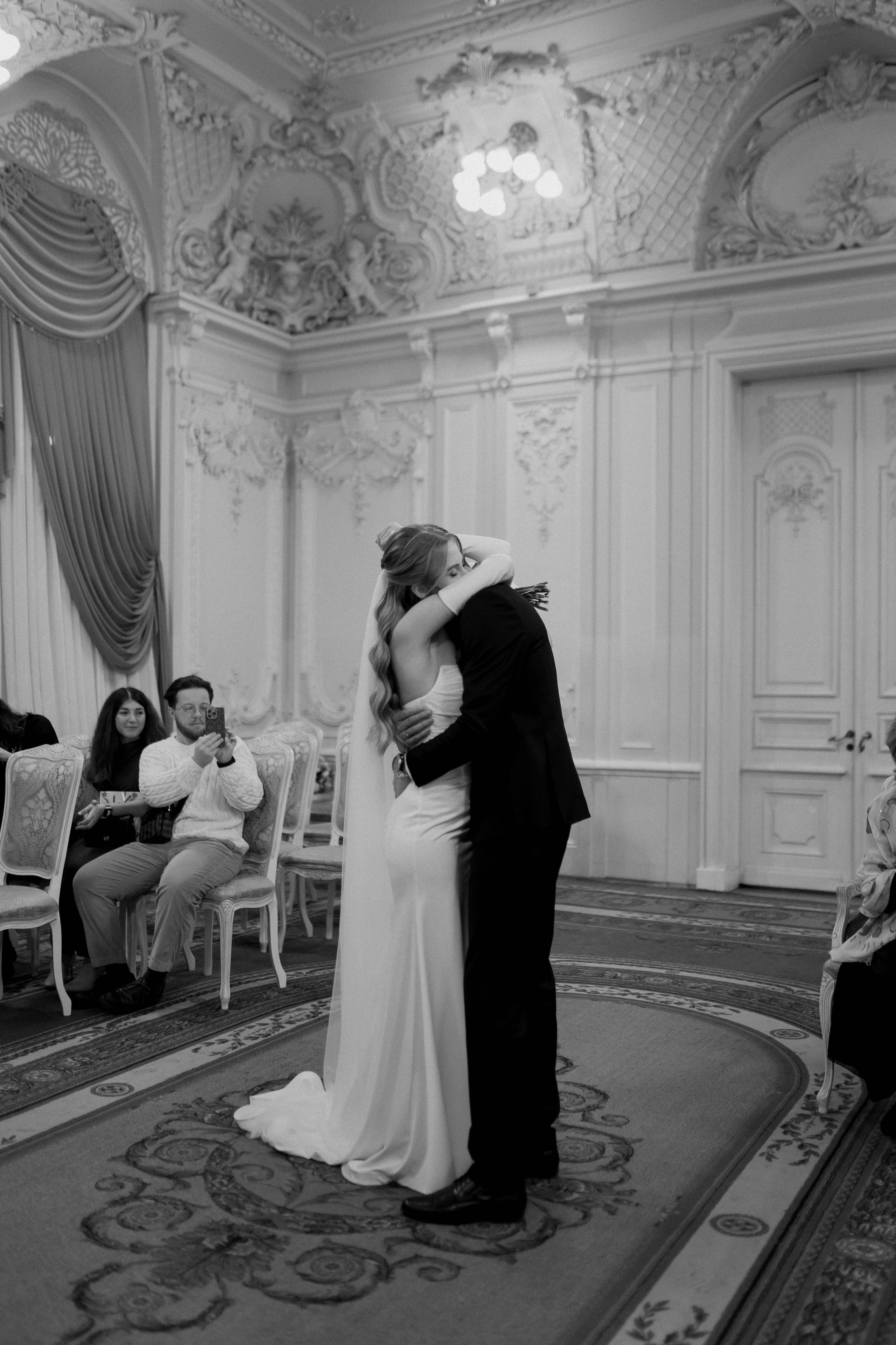 …. Свадебный фотограф в Санкт-Петербурге Александра Чукавина