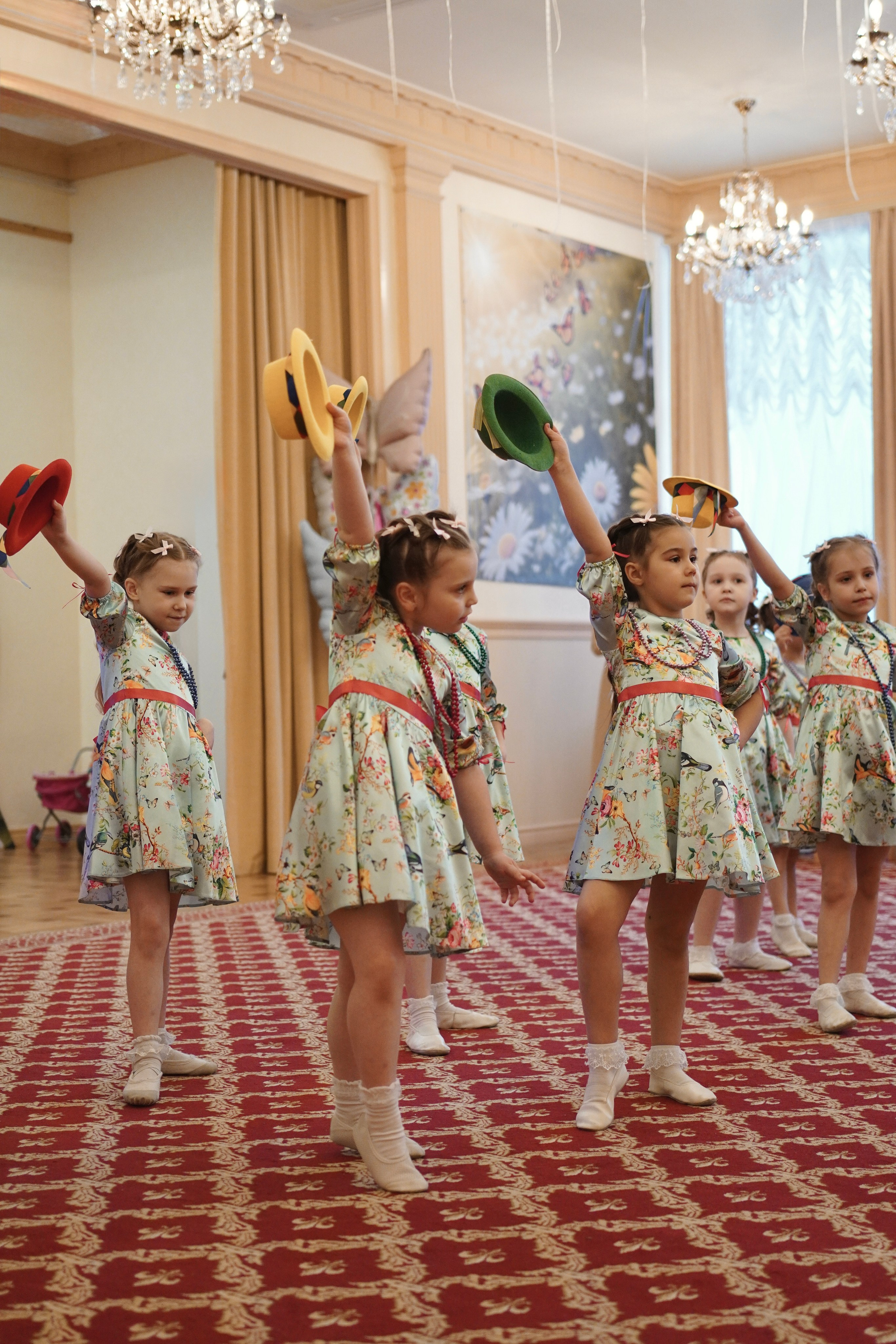 Детский утренник. Семейный и детский фотограф в Зеленограде Коваленко Дарья. Съемка праздников и выпускных, дней рождений