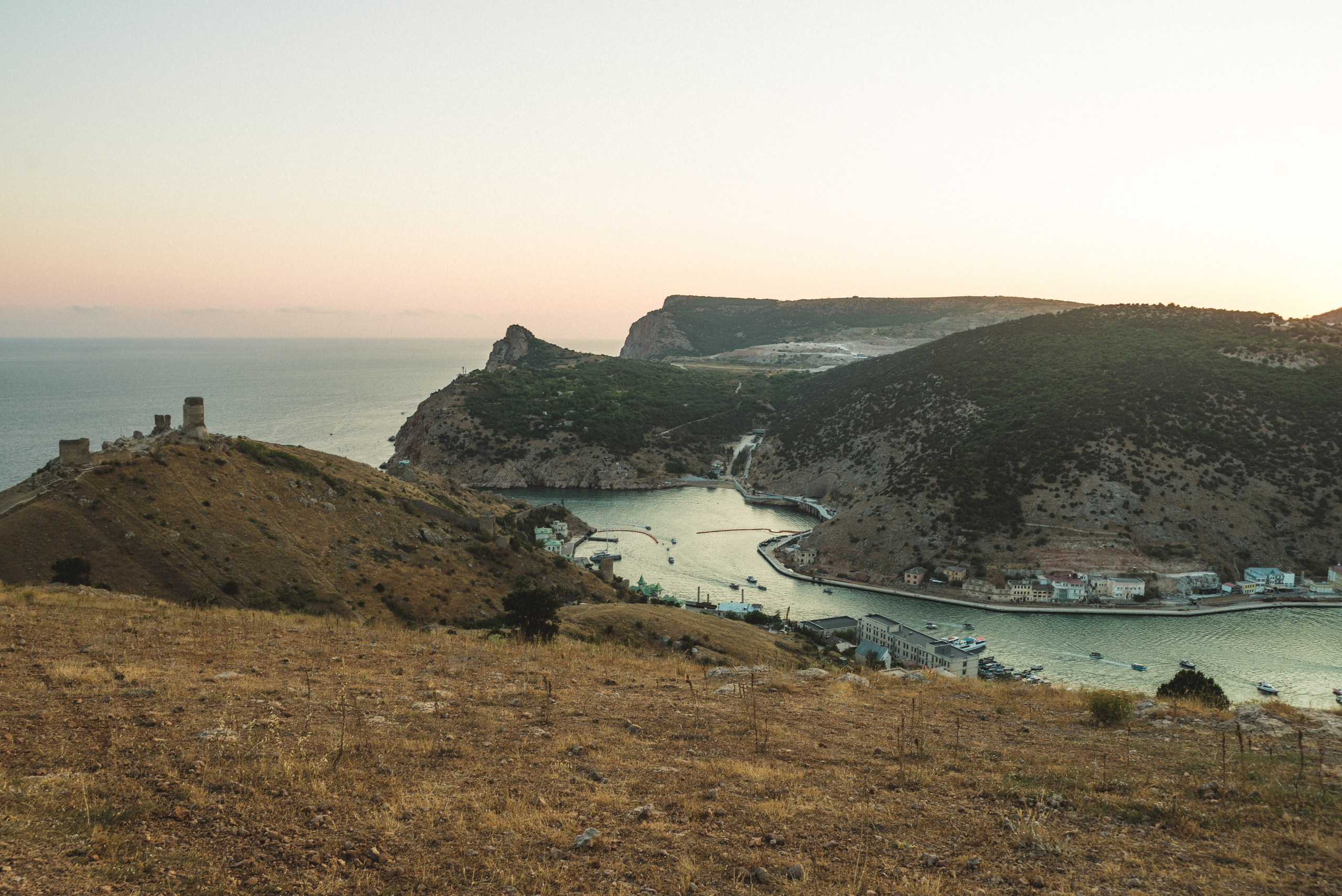 Свидания. Атмосфера Крыма (Фотосессии, Свидания, Фототуры, Мобильная Видеосъёмка)