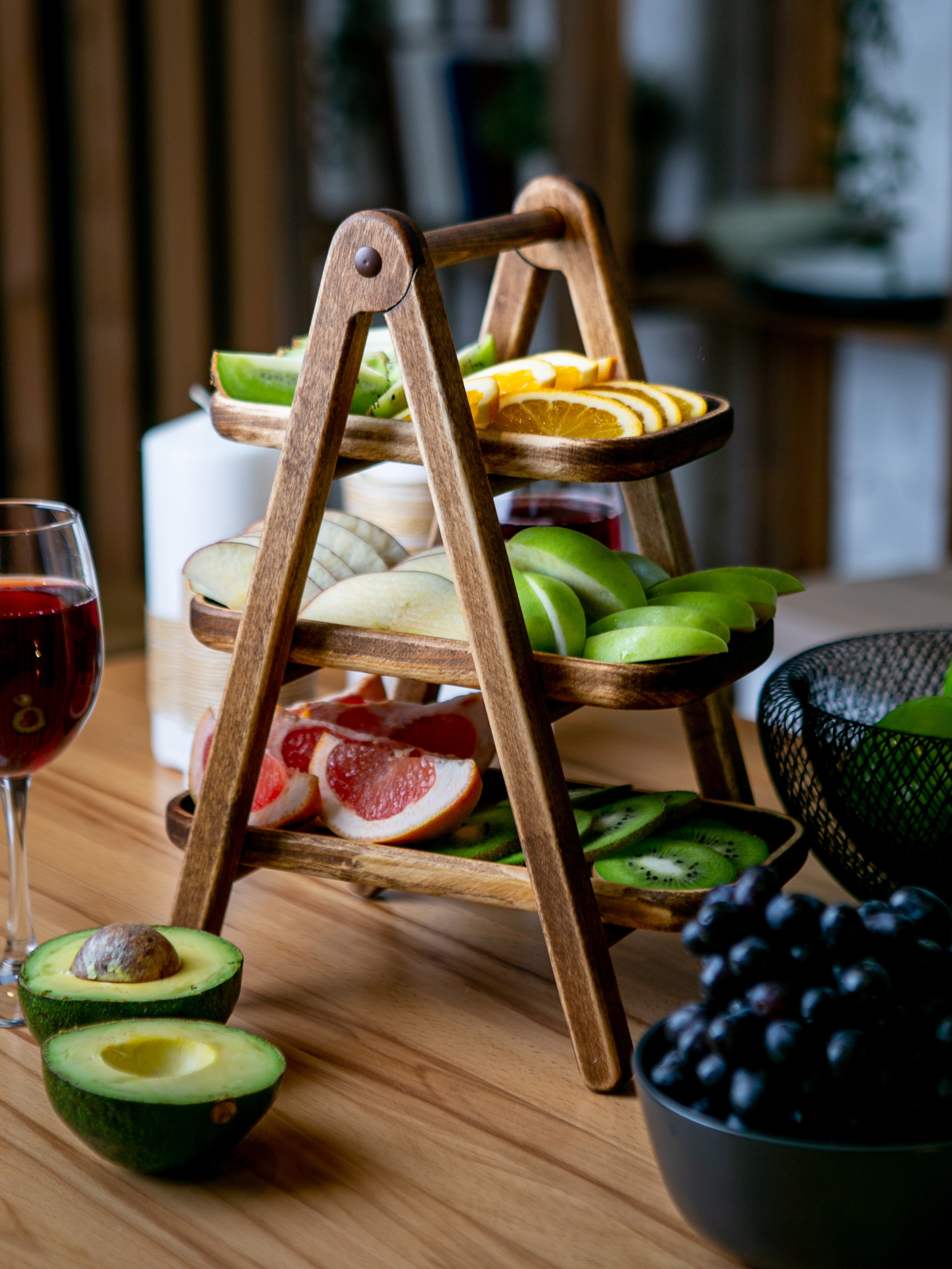 Подносы и этажерки. Контент фотограф, съемка для маркетплейсов, фуд съемка и репортажи в Новосибирске Ралия Галеева