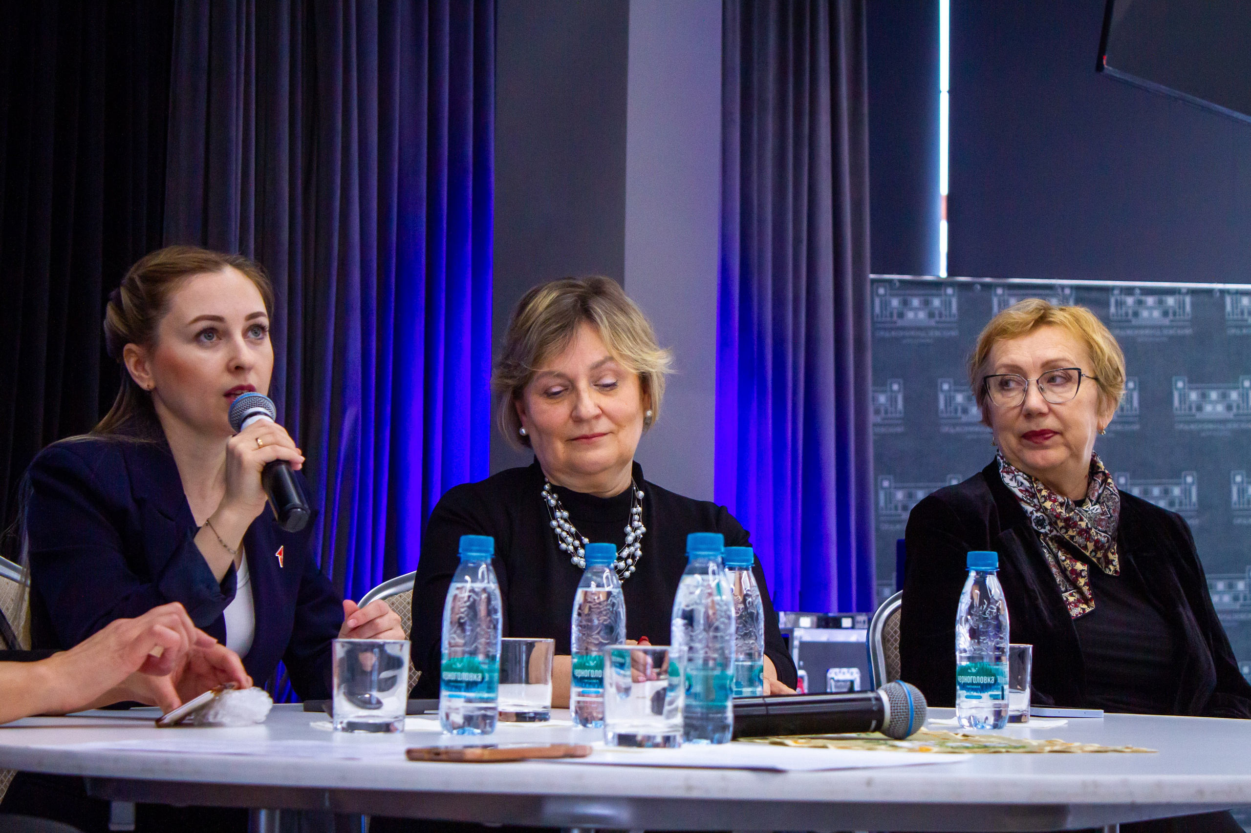 Круглый стол «Каким быть школьному театру»