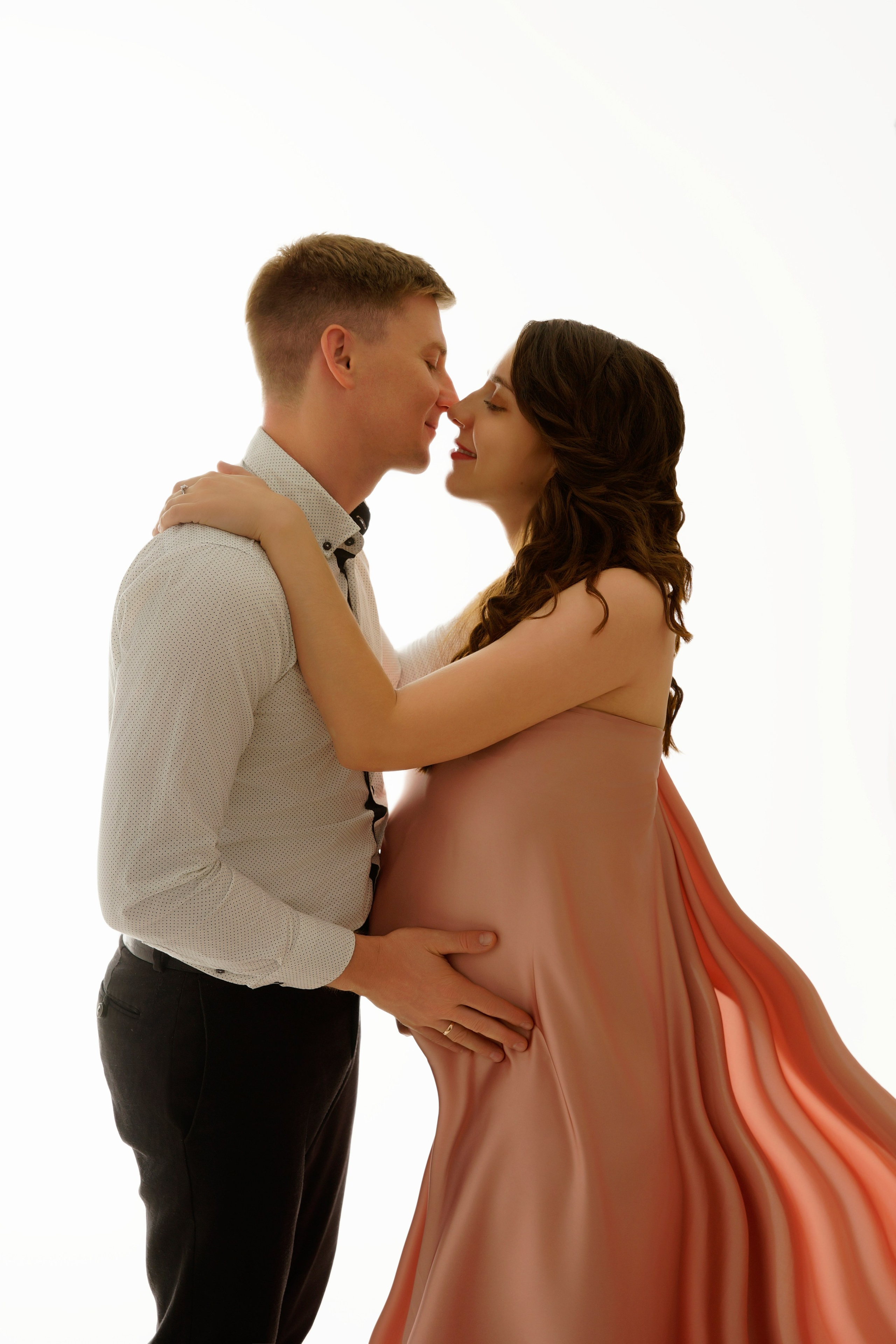 Съёмка беременности в моей фотостудии «НЕБО». Женский фотограф в Химках Алёна Ленёва