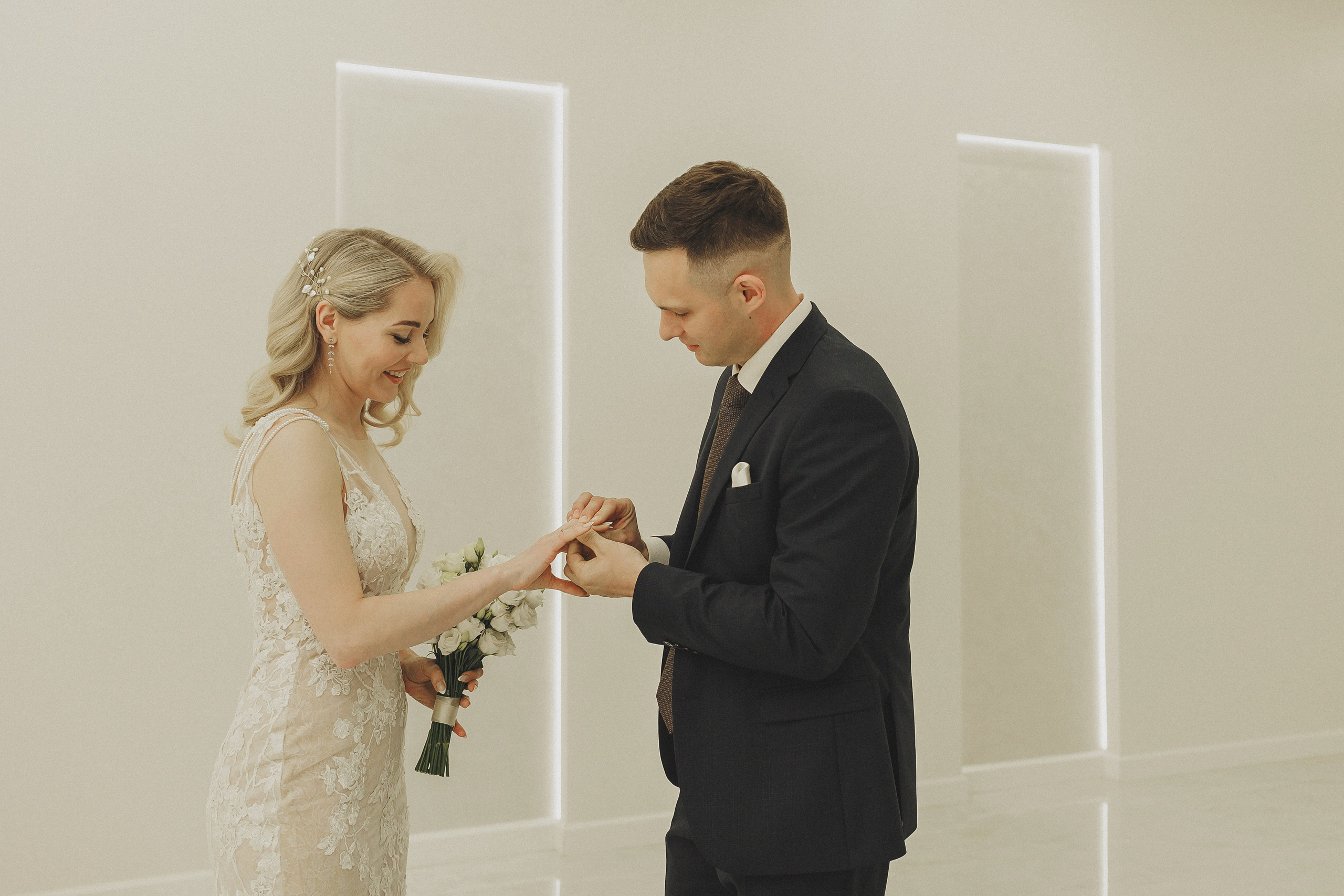 Свадебная фотосессия в Таганском ЗАГСе и Кусково. Фотограф в Москве и Люберцах Анна Ушакова