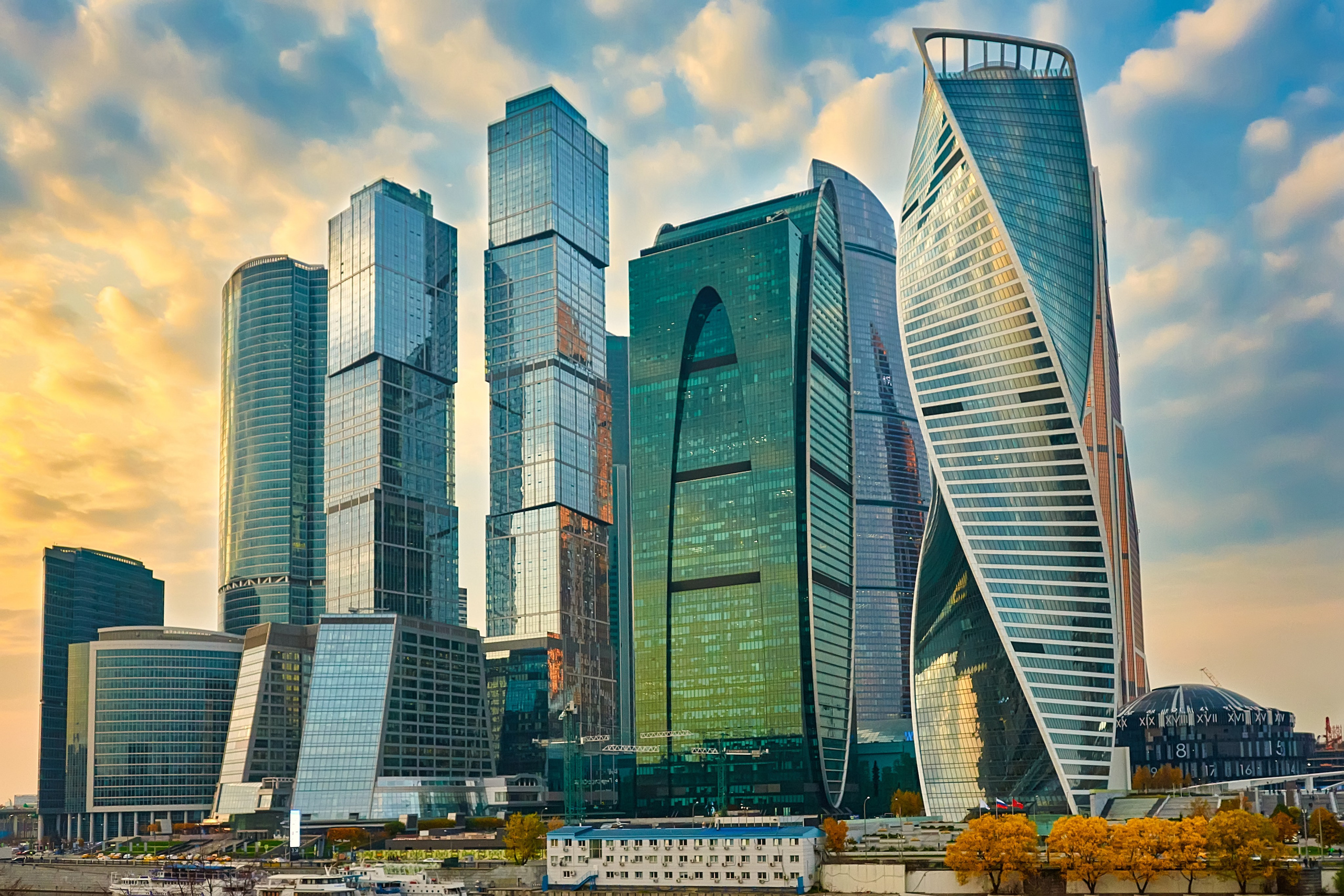 Женский портрет в Москва-Сити. Фотограф Владимир Артамонов