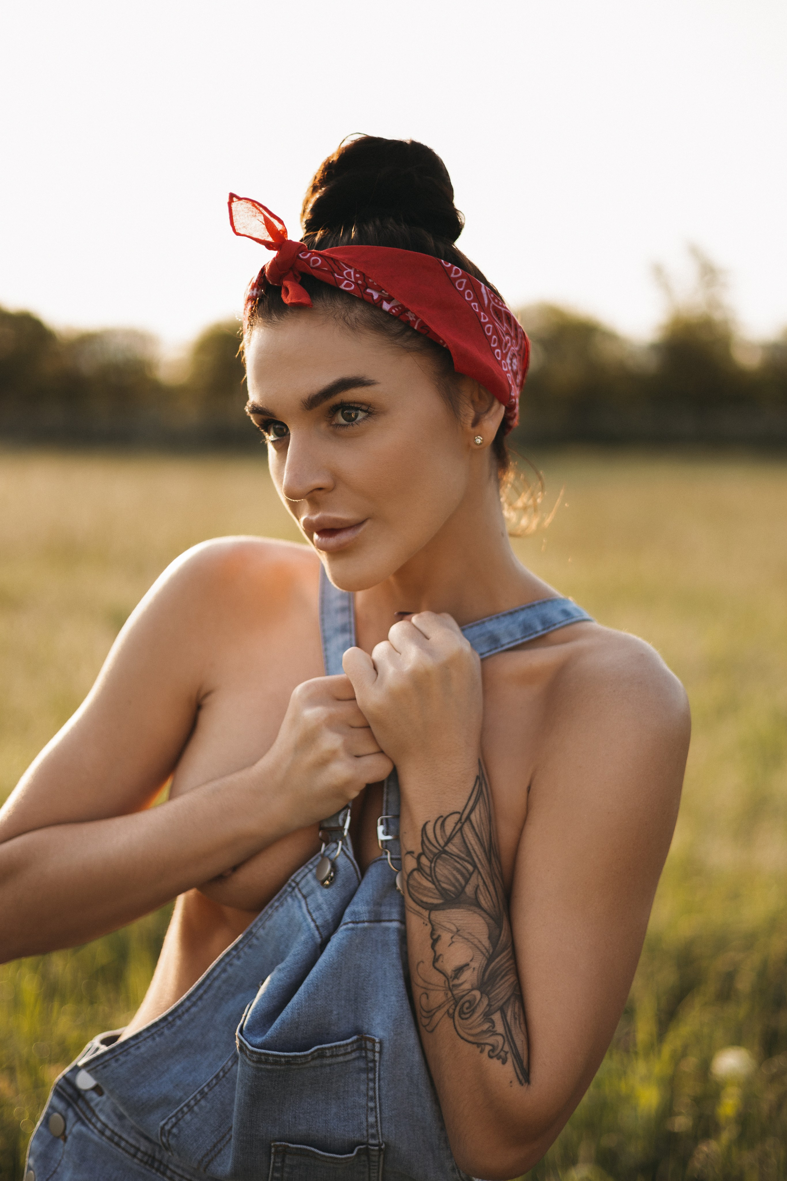 Алена. Nikolpinhasova