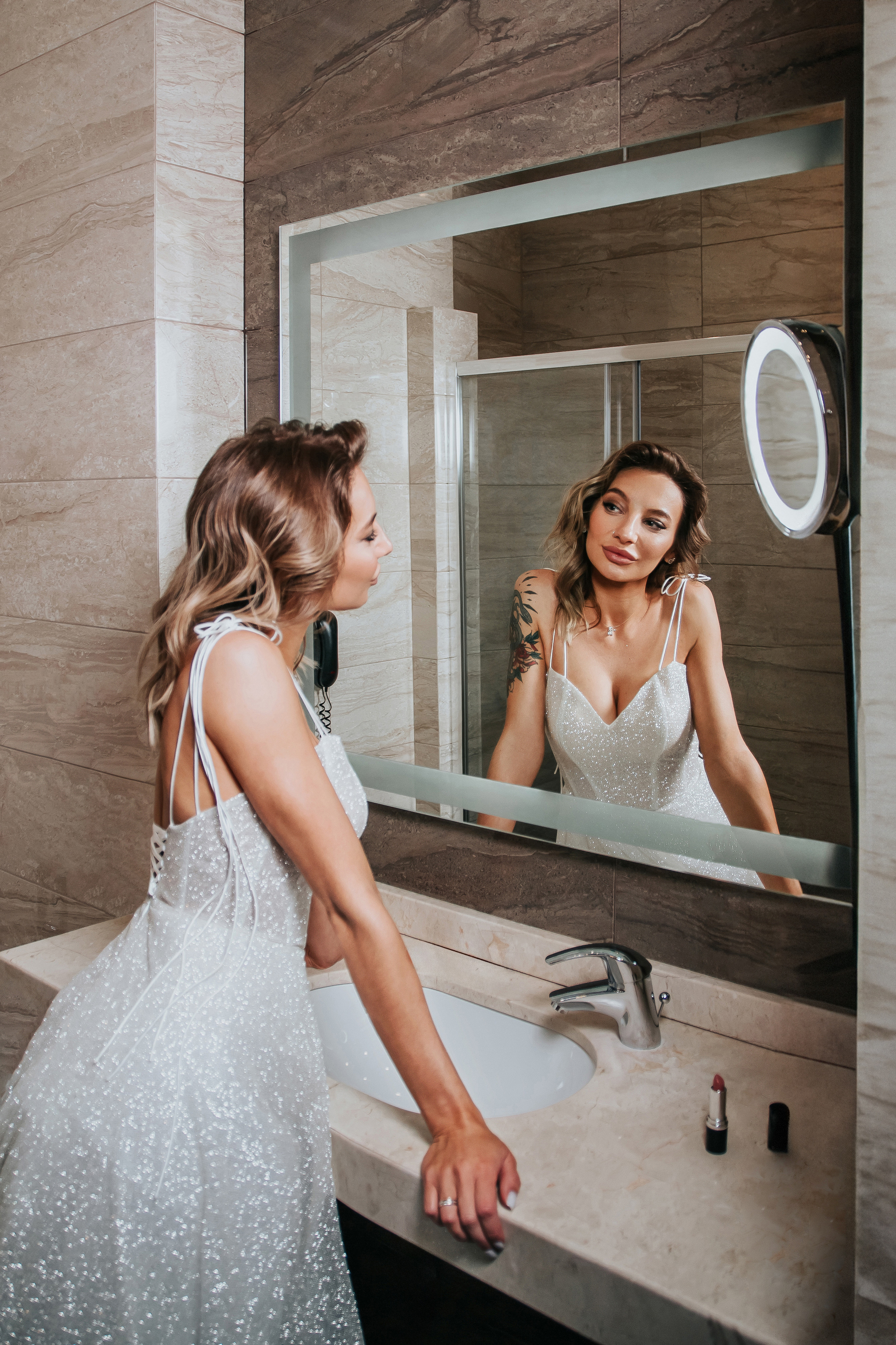 Свадебная фотосессия в гостинице Томь в г. Кемерово