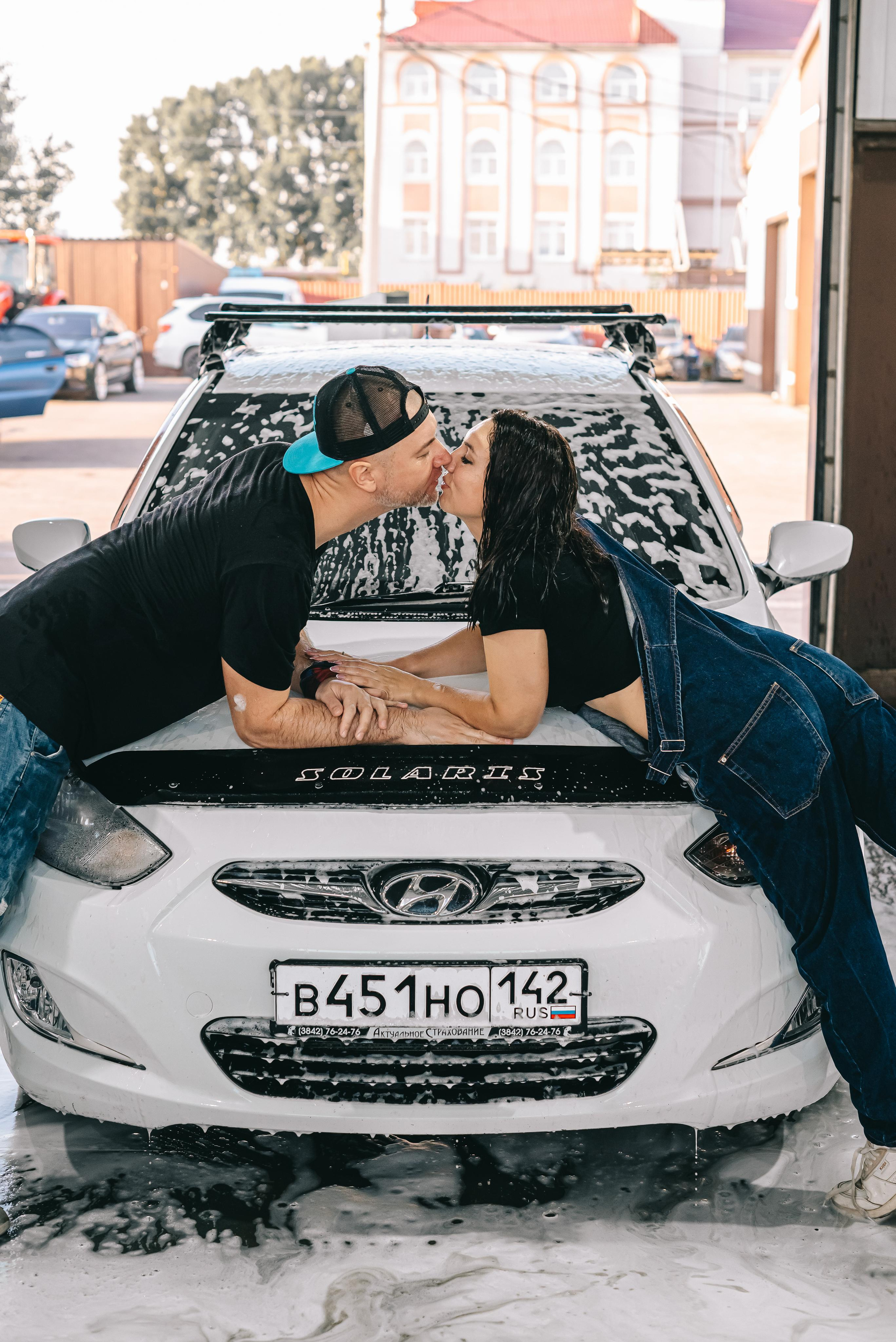 Love Story фотосессия на автомойке Кемерово