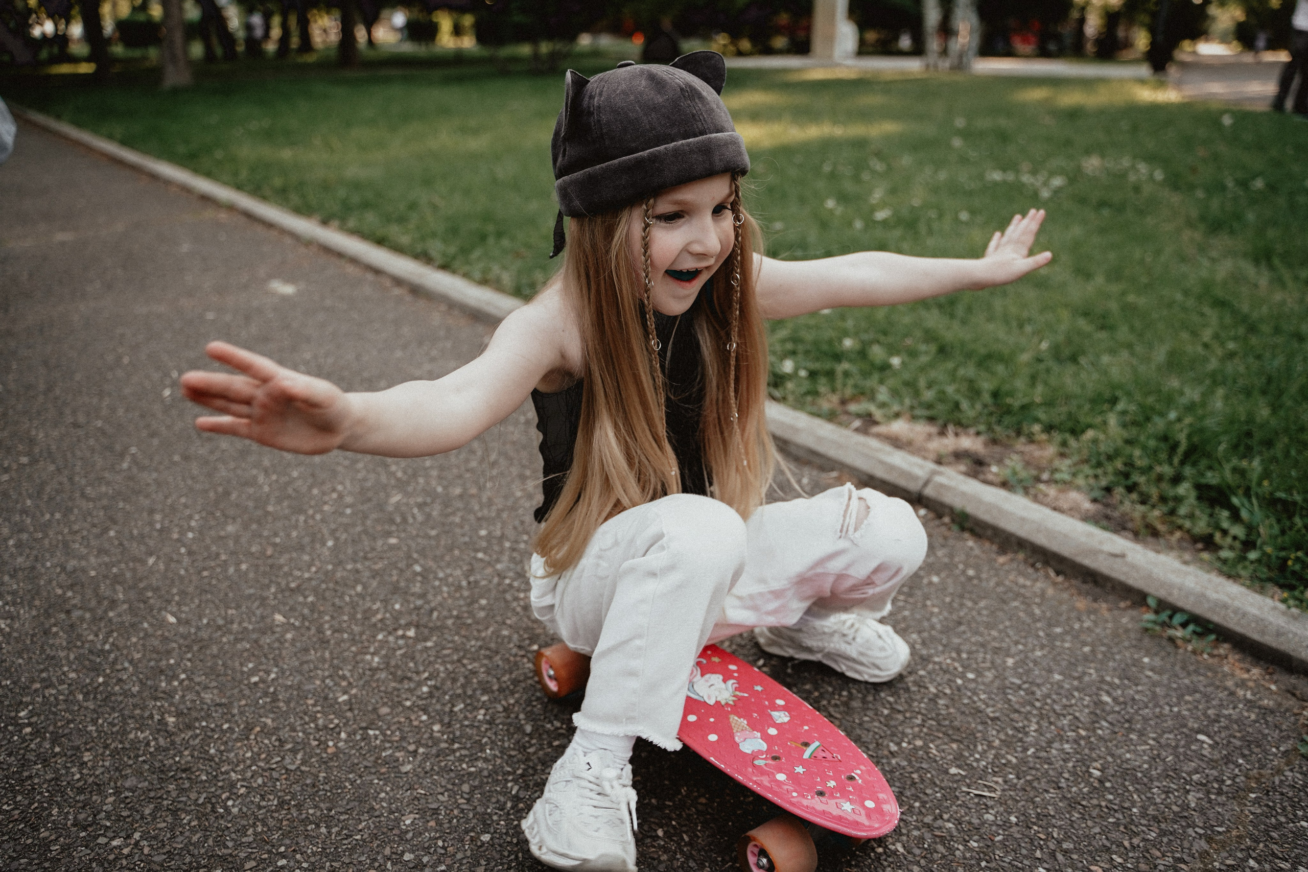 Семейная фотосессия со скейтом и самокатом. Семейный и женский фотограф в Краснодаре Анастасия Приймак