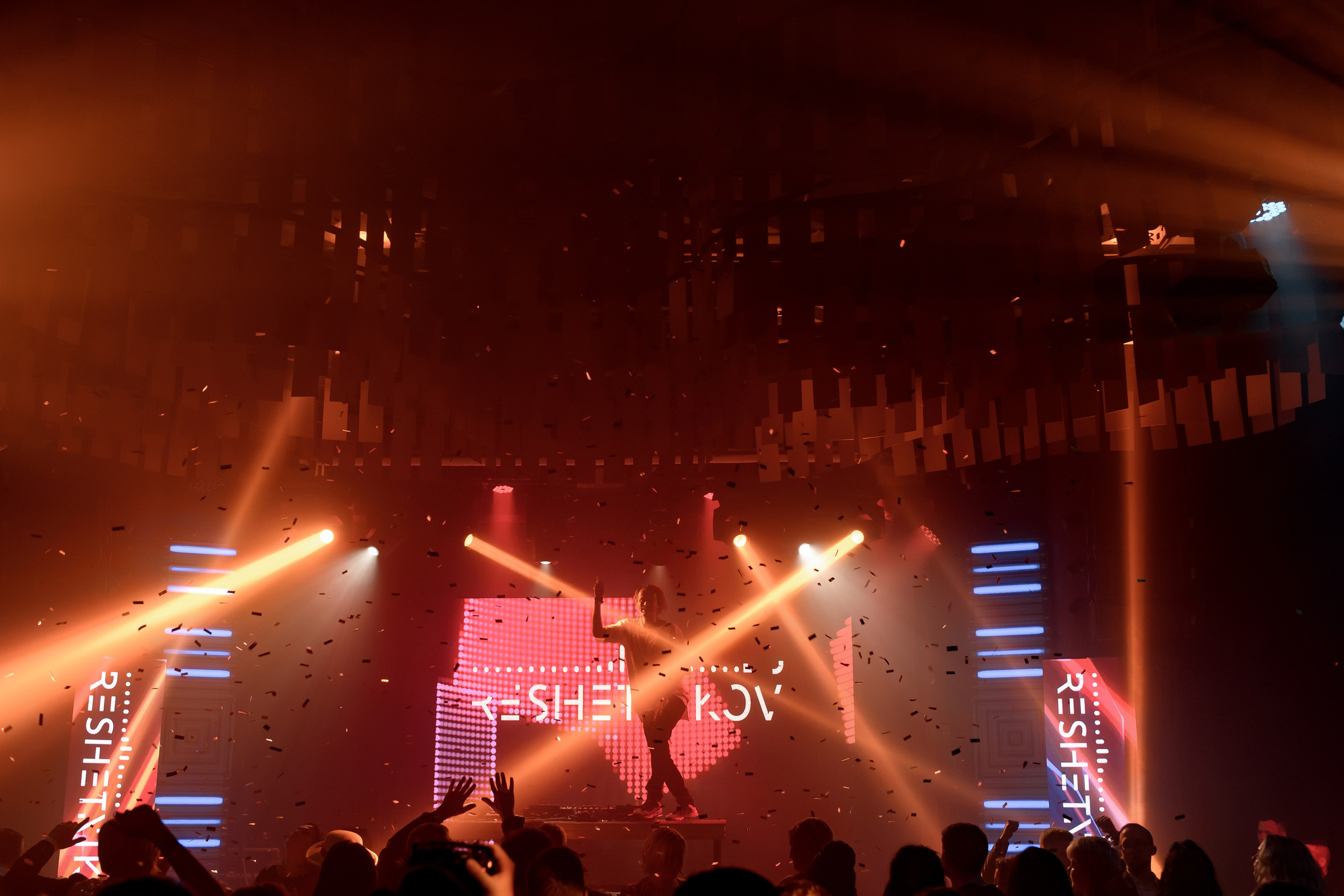 Корпоративные события. Алина Посторонка и Дима Мурашов