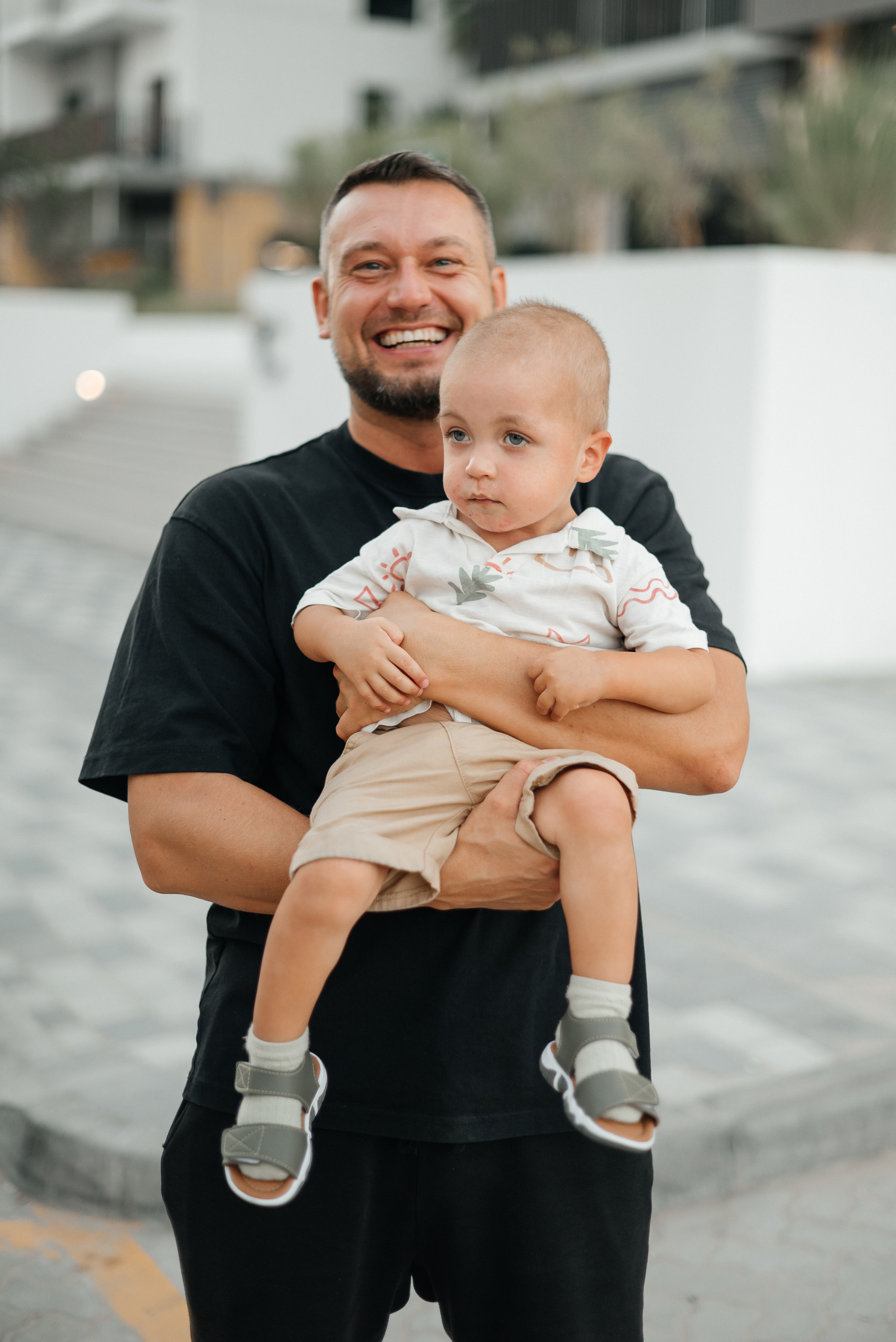 Миша с сыном. Wedding and family photographer in Dubai Vasilii Albul