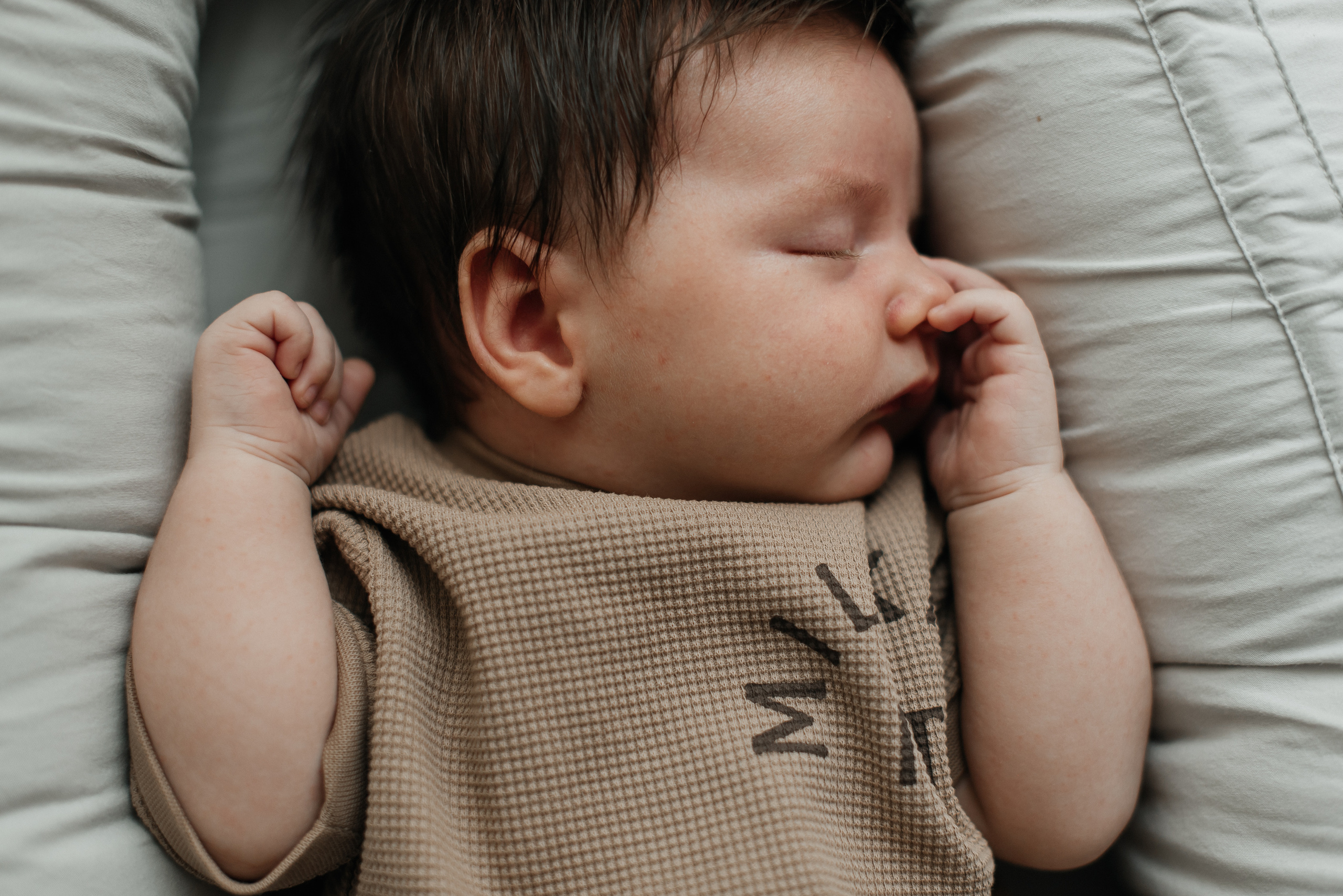 Home family photoshoot. Wedding and family photographer in Dubai Vasilii Albul