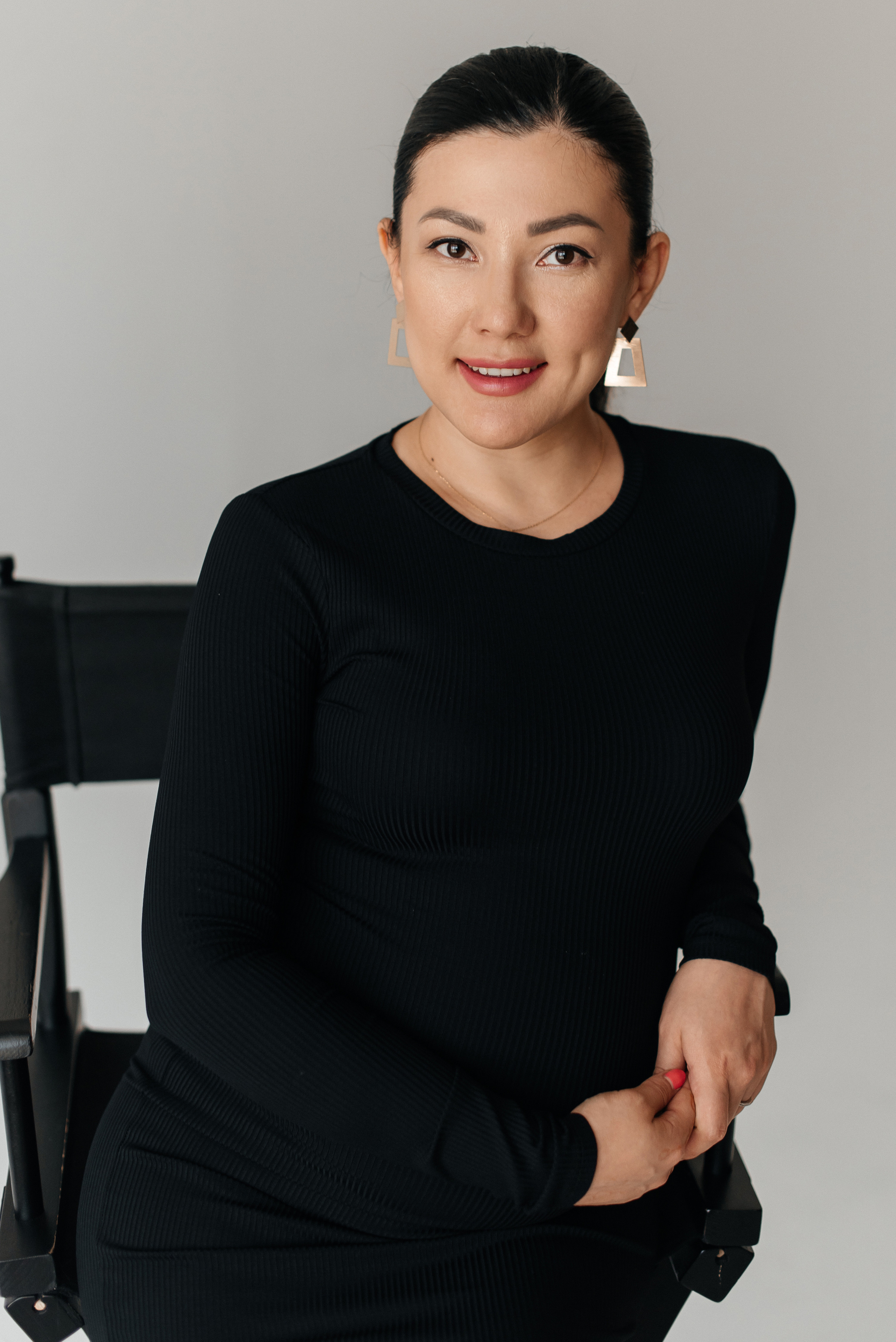 Pregnancy photoshoot. Wedding and family photographer in Dubai Vasilii Albul