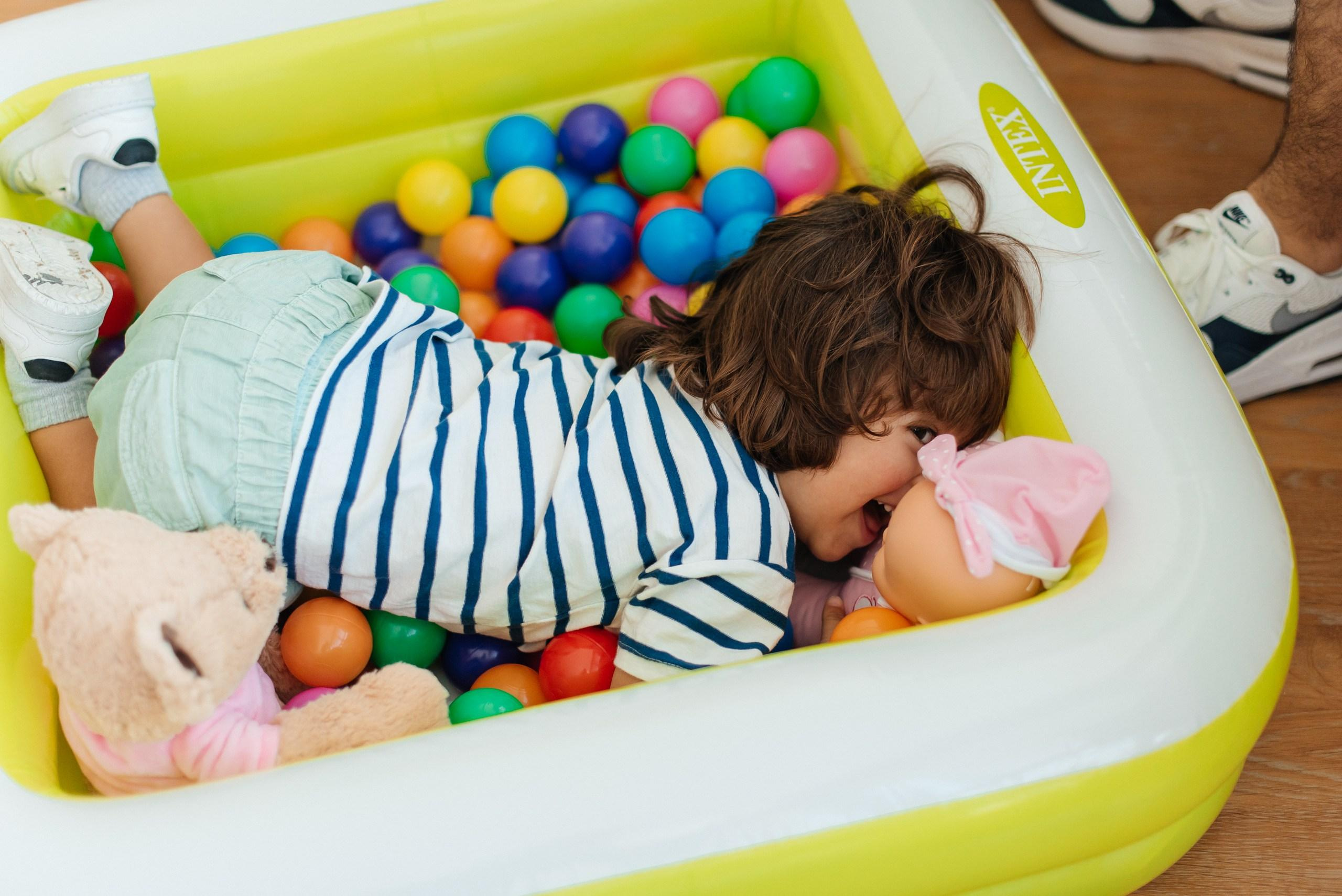 Birthday party. Wedding and family photographer in Dubai Vasilii Albul