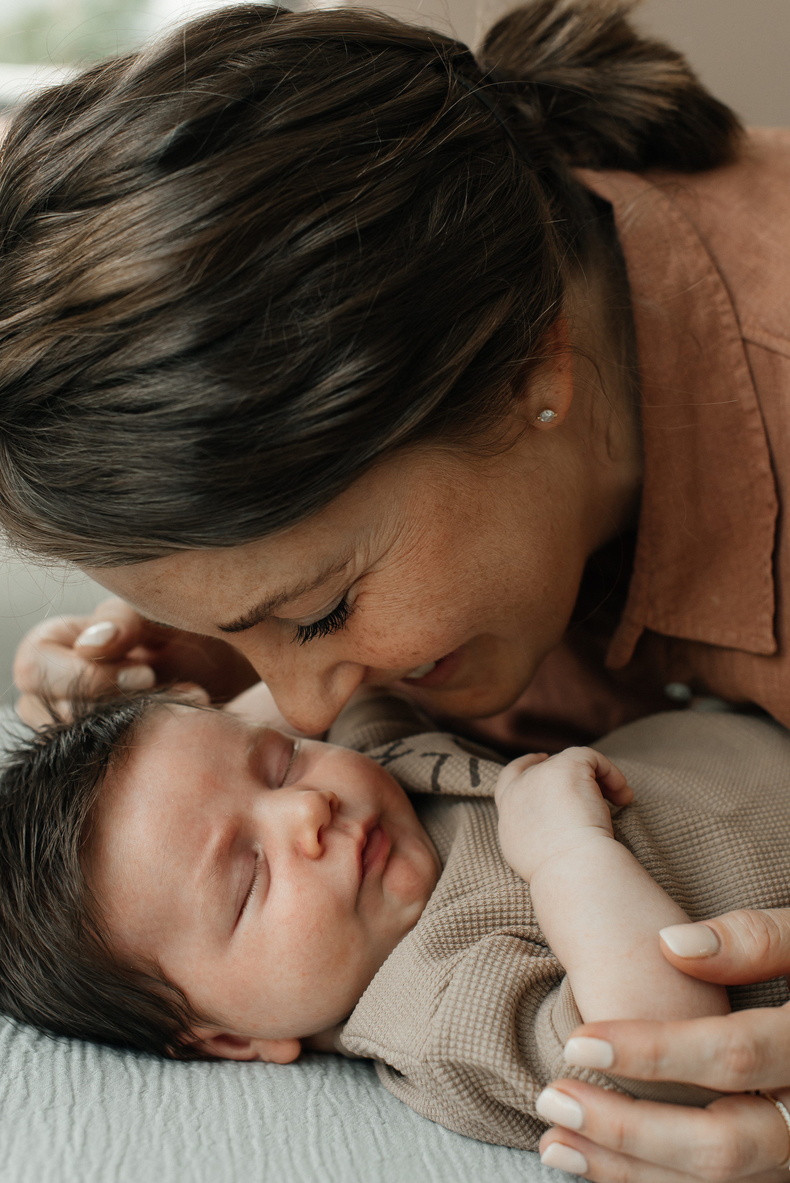 Home family photoshoot. Wedding and family photographer in Dubai Vasilii Albul