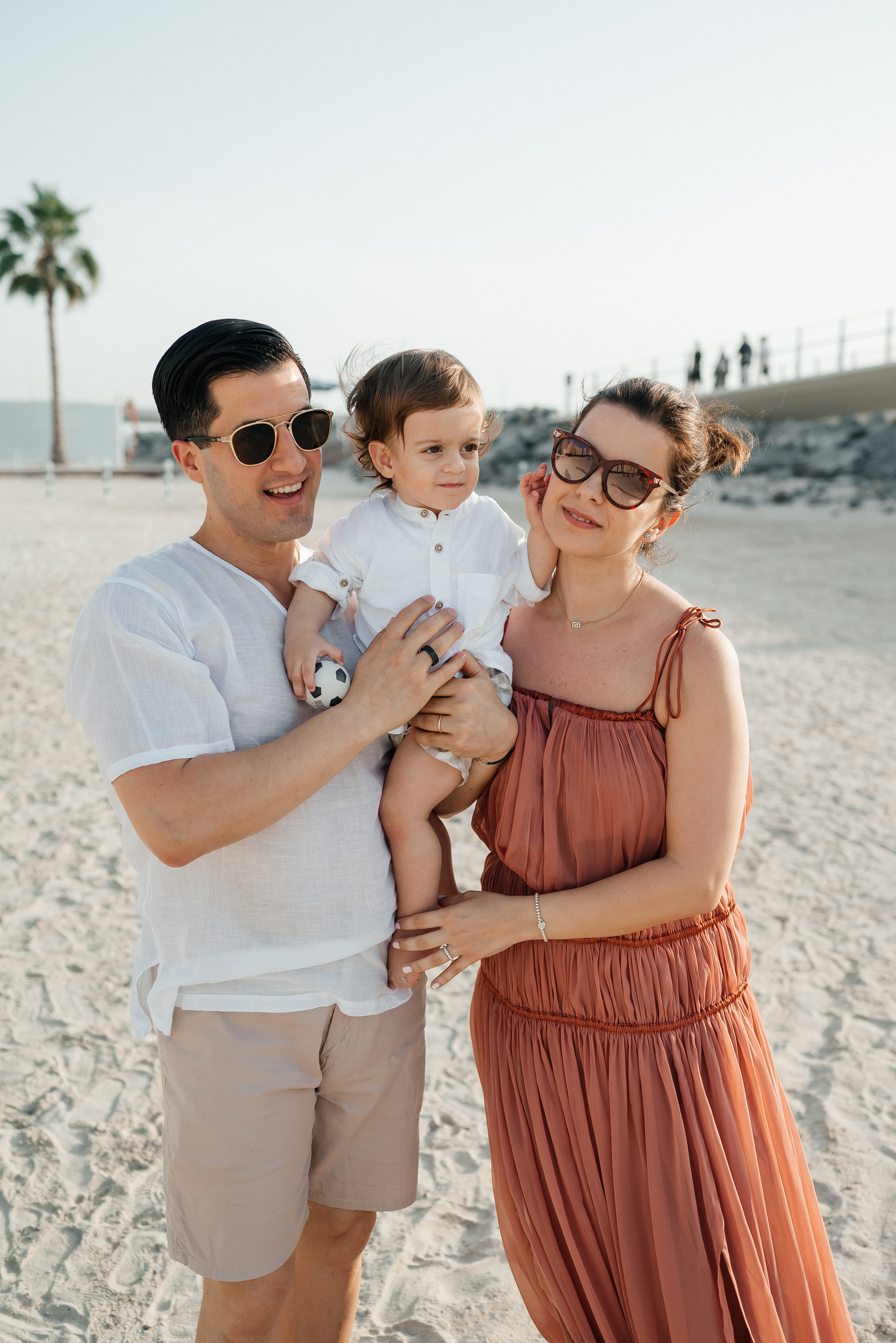 Family photoshoot in Dubai. Wedding and family photographer in Dubai Vasilii Albul