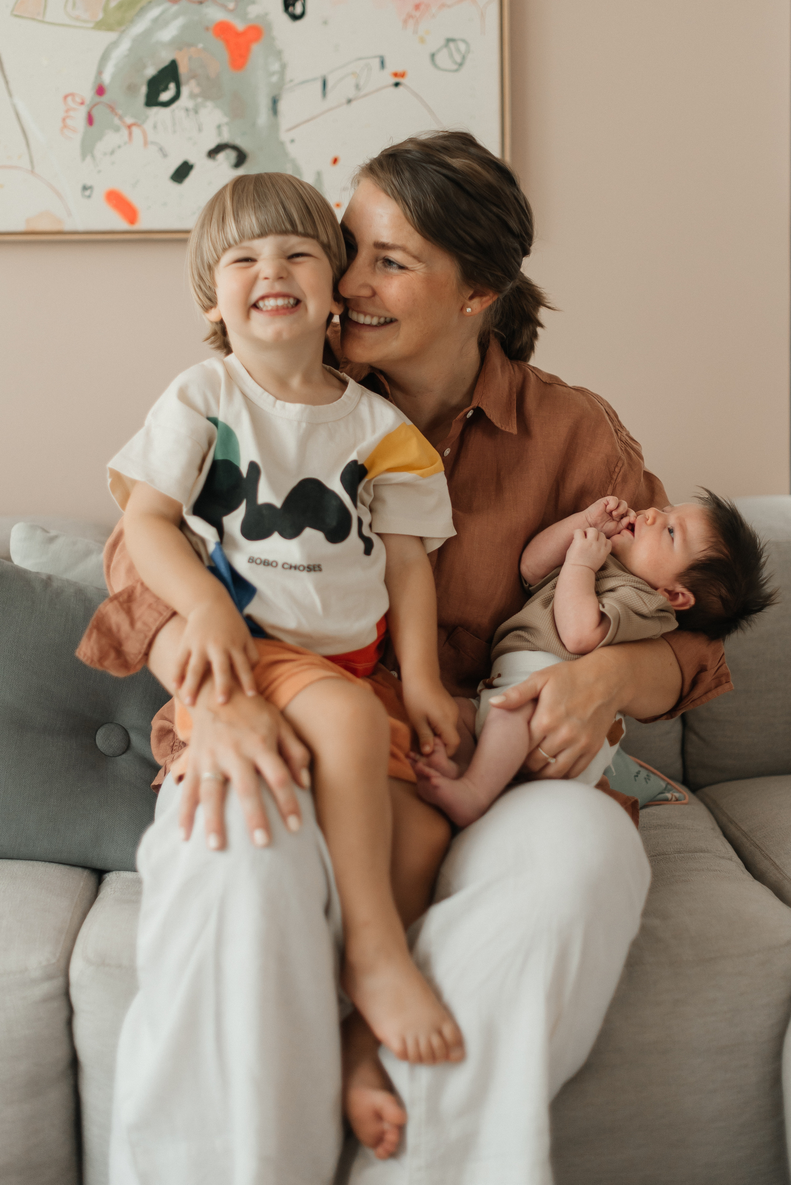 Home family photoshoot. Wedding and family photographer in Dubai Vasilii Albul