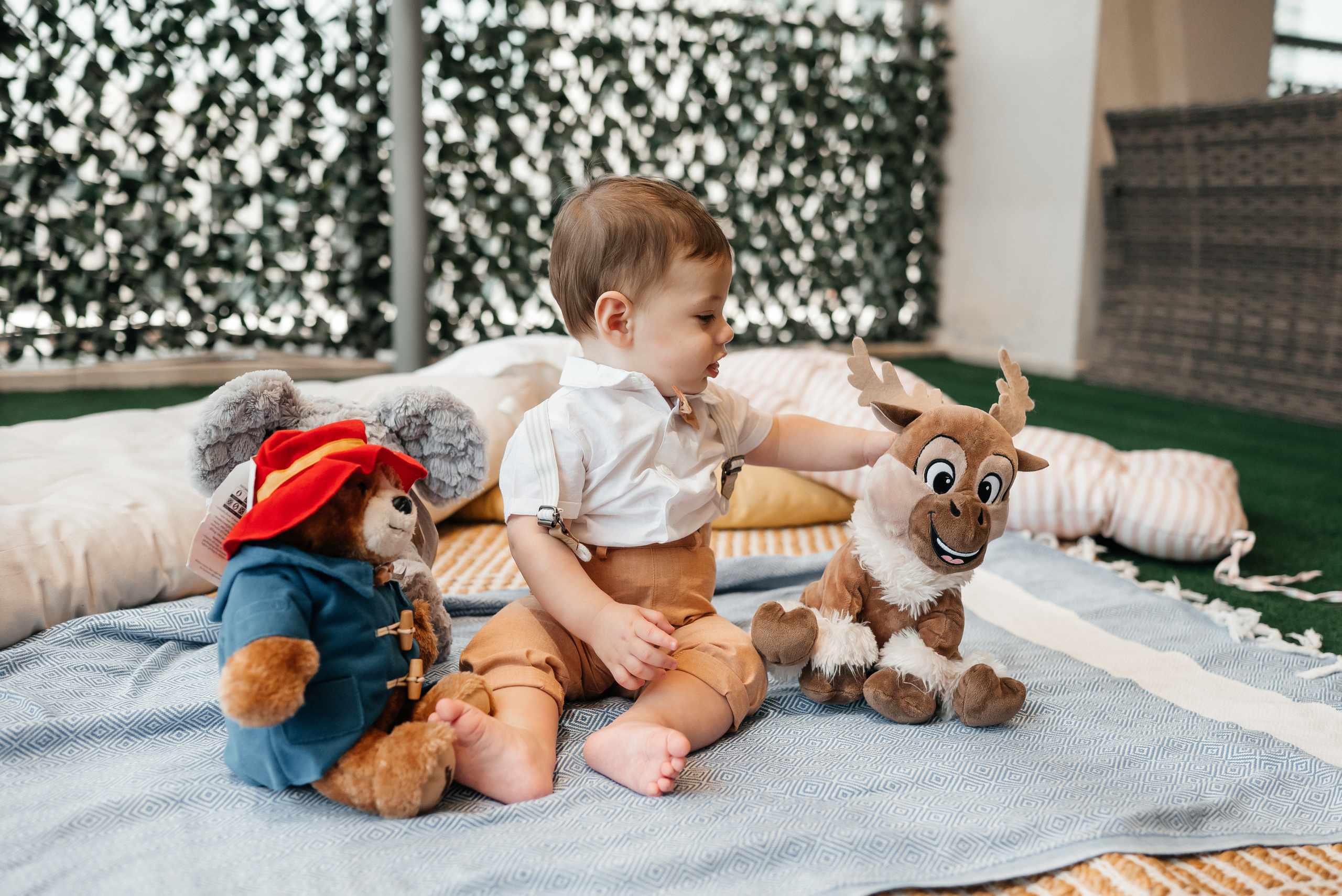 James, Maha and Lucas. Wedding and family photographer in Dubai Vasilii Albul