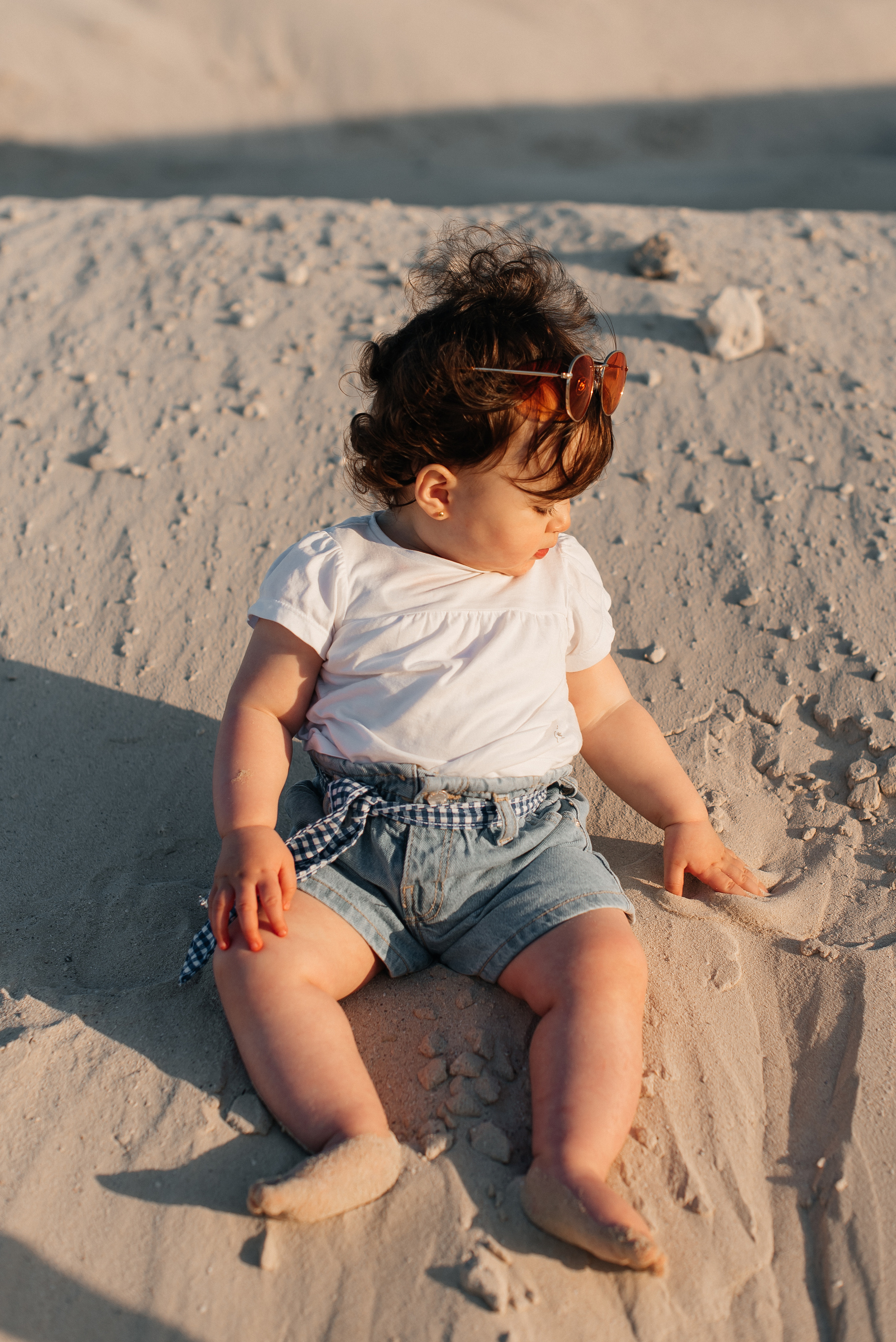 Zuzu’s first birthday in Abu Dhabi. Wedding and family photographer in Dubai Vasilii Albul