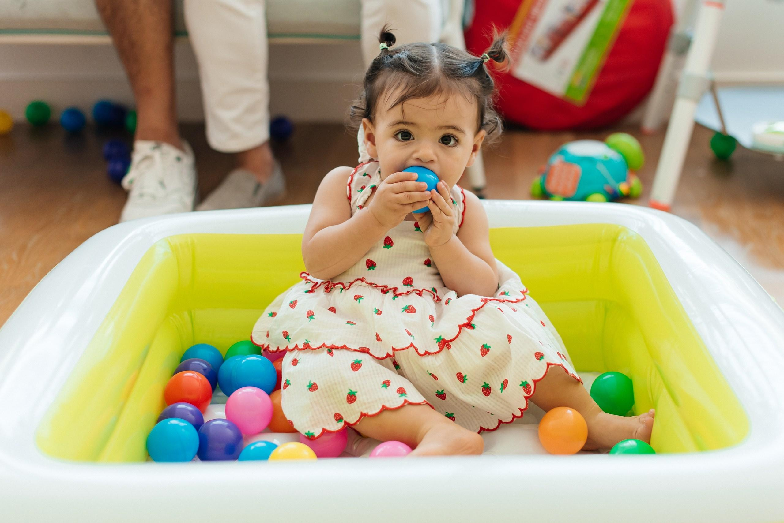 Birthday party. Wedding and family photographer in Dubai Vasilii Albul