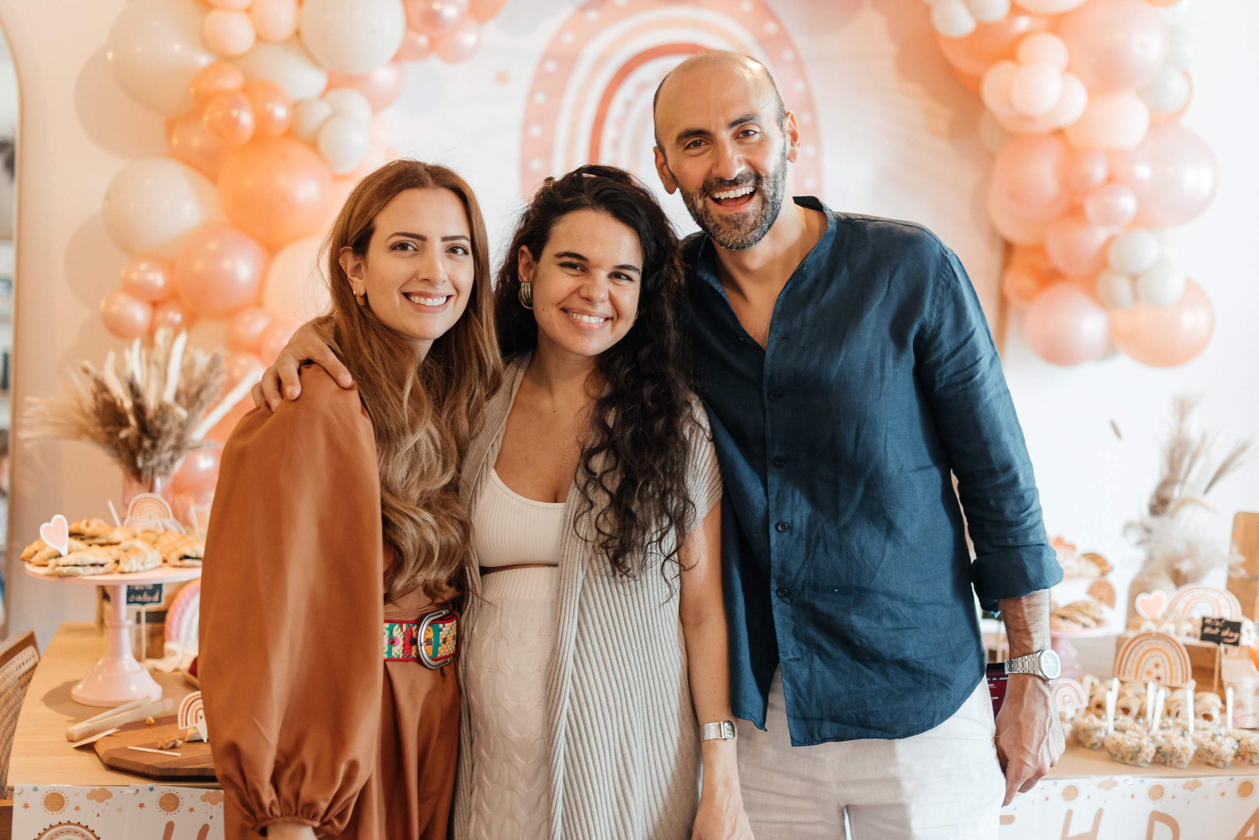 Home Birthday. Wedding and family photographer in Dubai Vasilii Albul