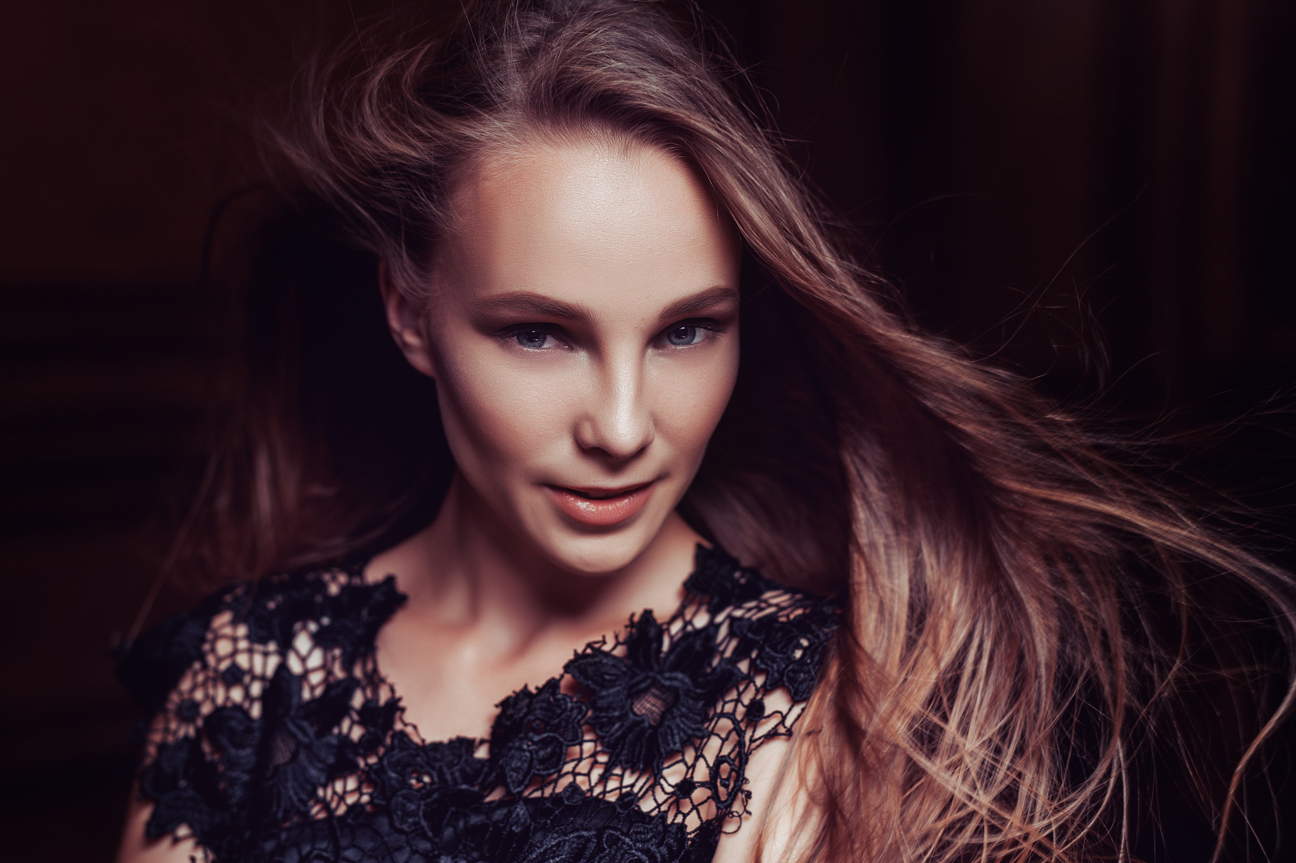 HEADSHOTS. VALROSSO.COM