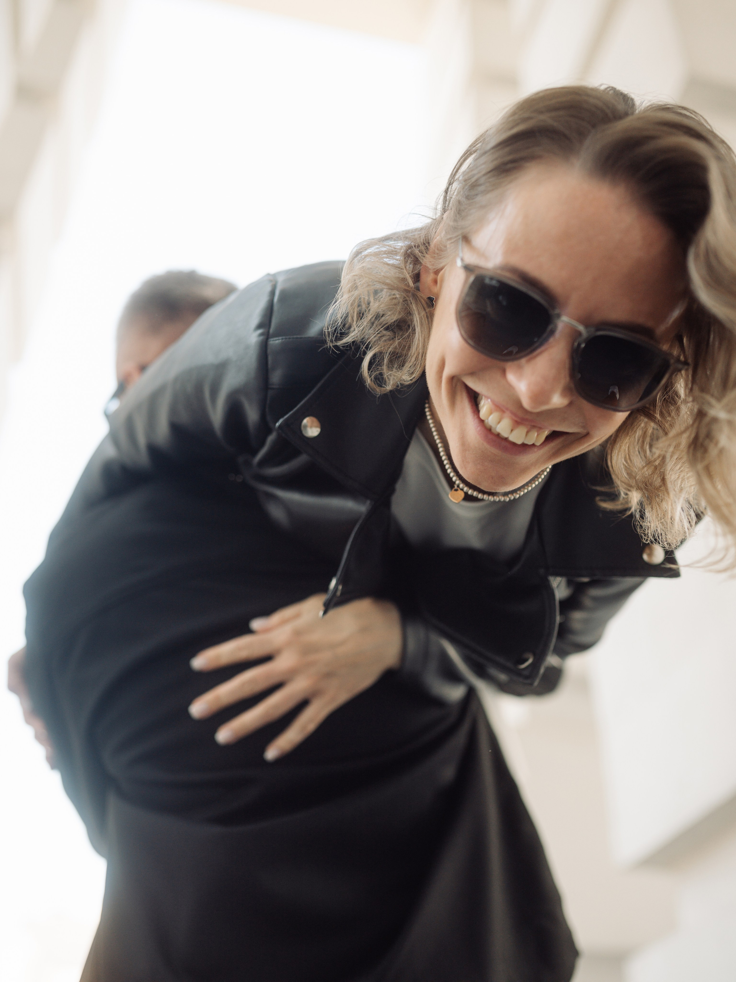 Фотосессия лавстори прогулка по городу Пермь lovestory пермский фотограф лучший пермский фотограф топ 