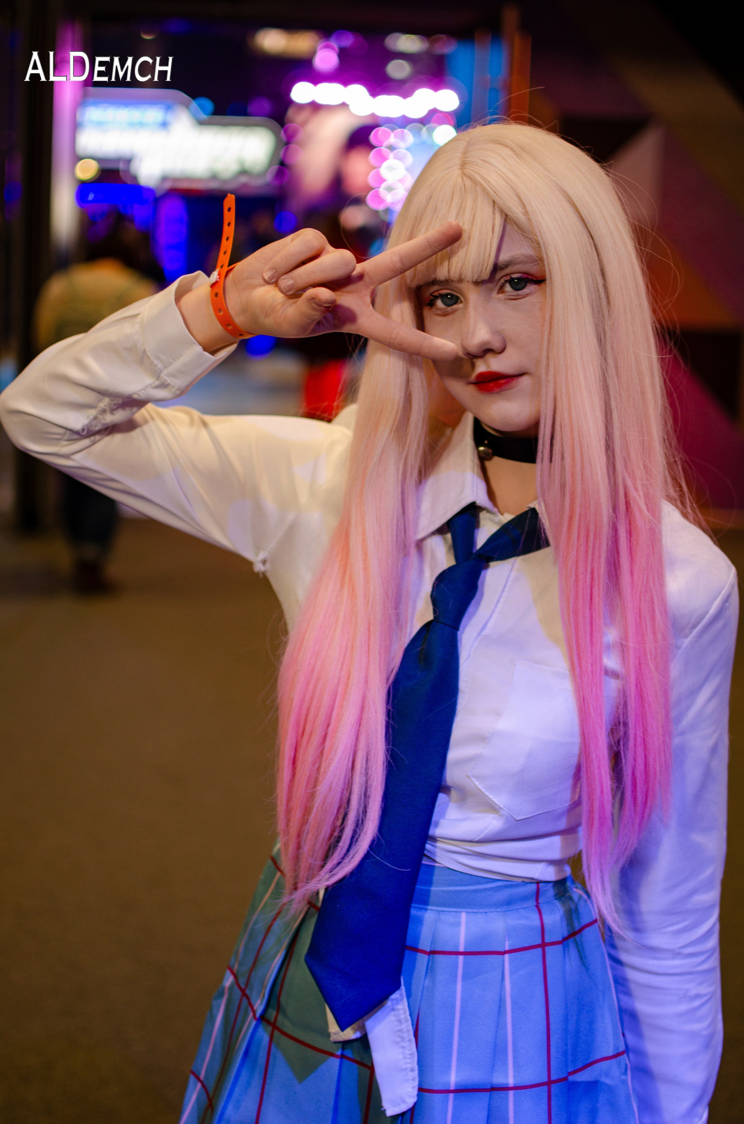 Аниме картинки персонажей и косплей фото в России Москве