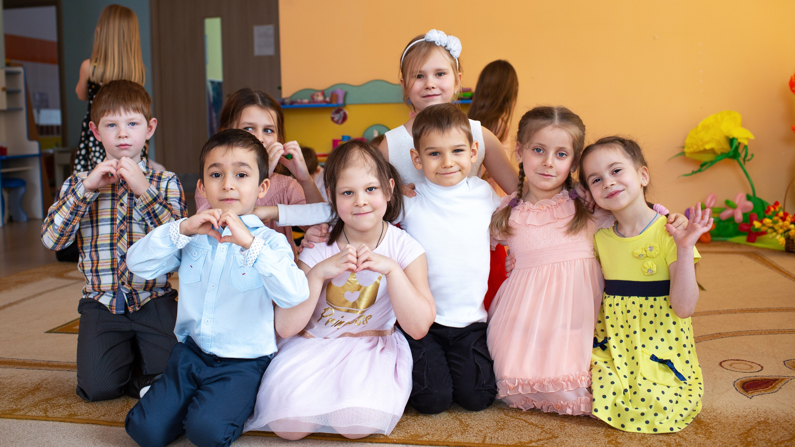 День в детском саду. Выпускные альбомы и школьный фотограф в Подольске, Троицке, Щербинке, Москве и Московской области