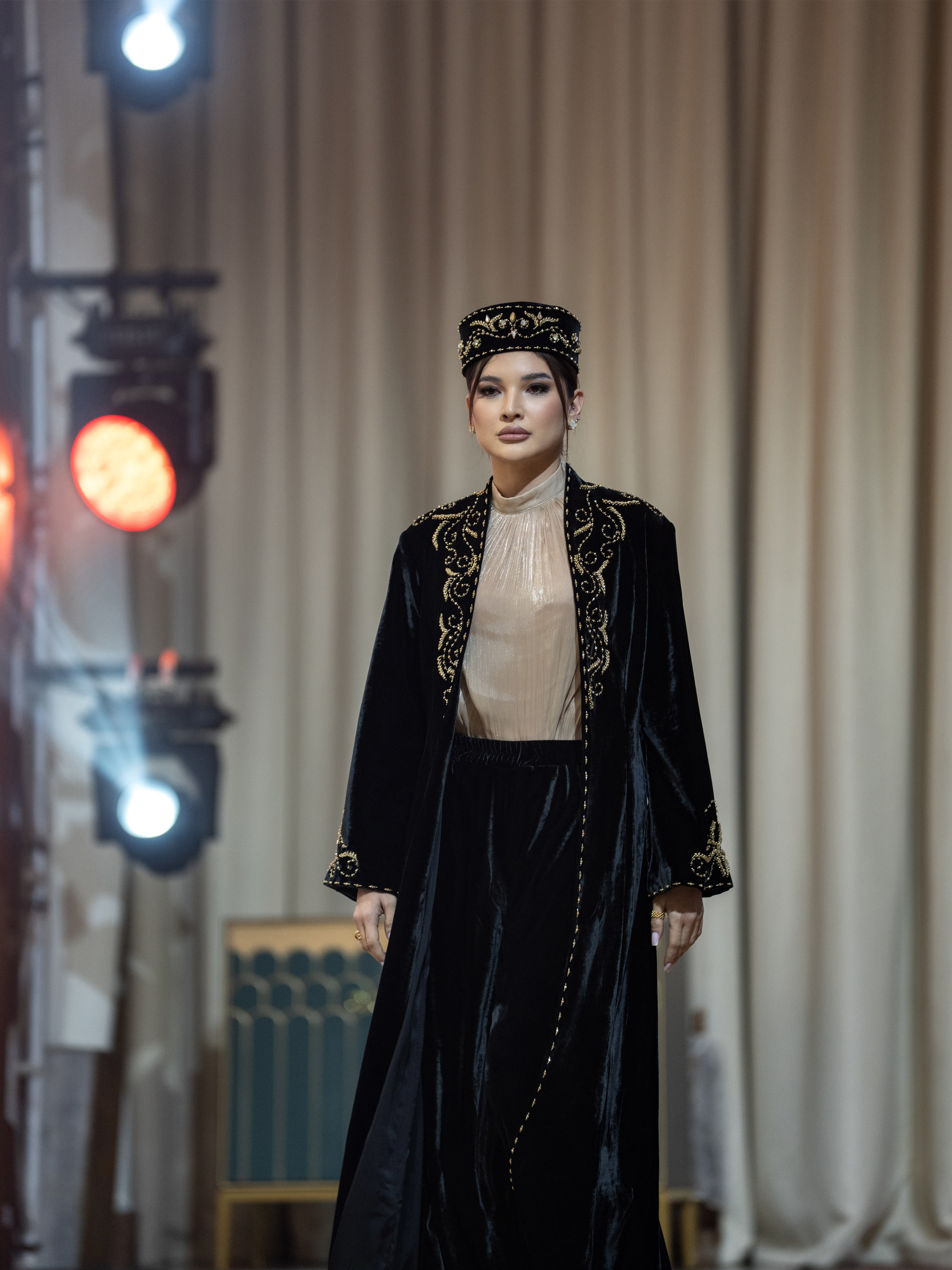 Khanshaiym brand. Сайт Алматинского НЮ АРТ, будуар и фэшн фотографа Дениса Карпенко