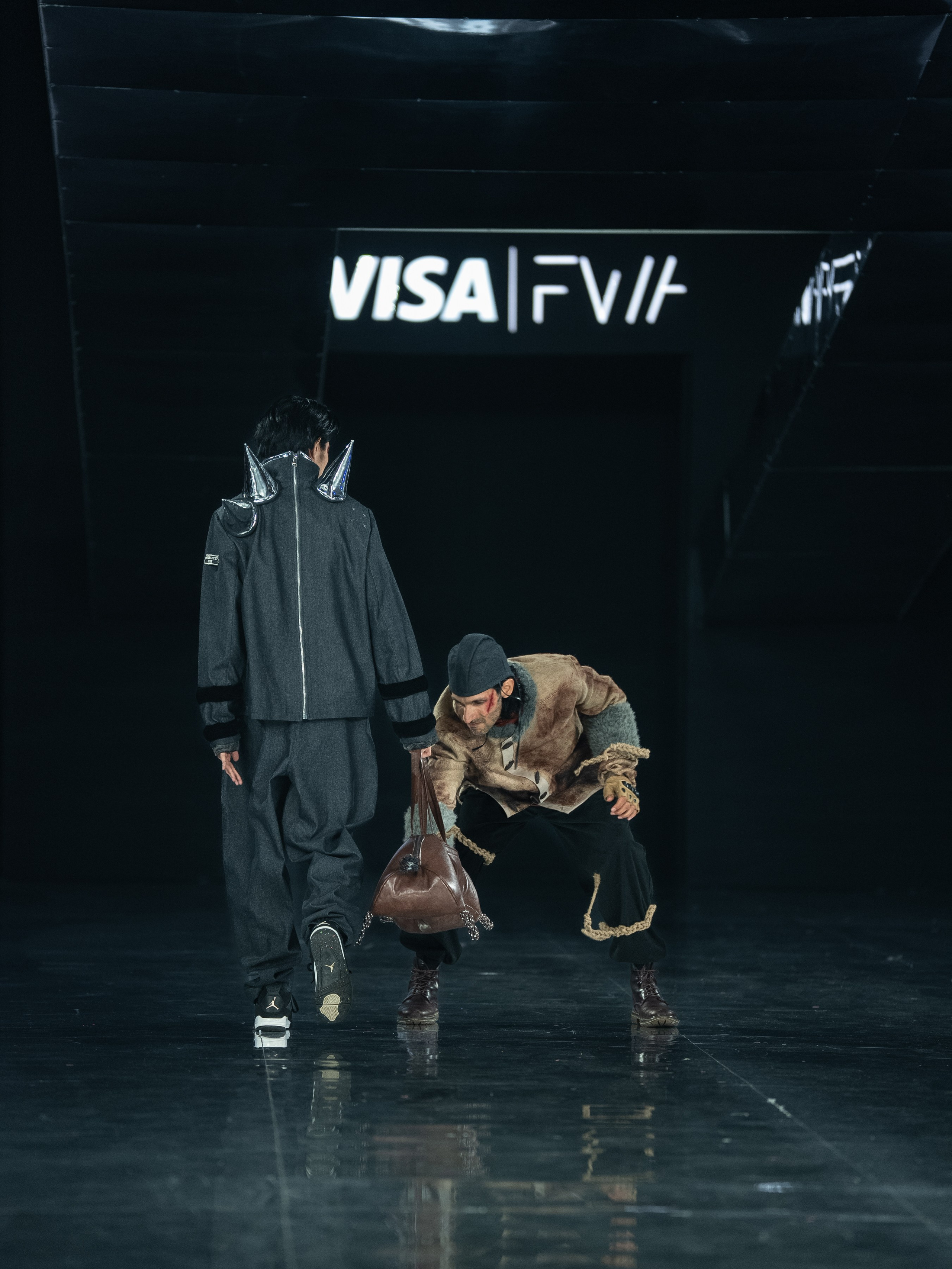 Visa Fashion Week Almaty Pre-Fall 2026 GAZHAIYIP. Сайт Алматинского НЮ АРТ, будуар и фэшн фотографа Дениса Карпенко