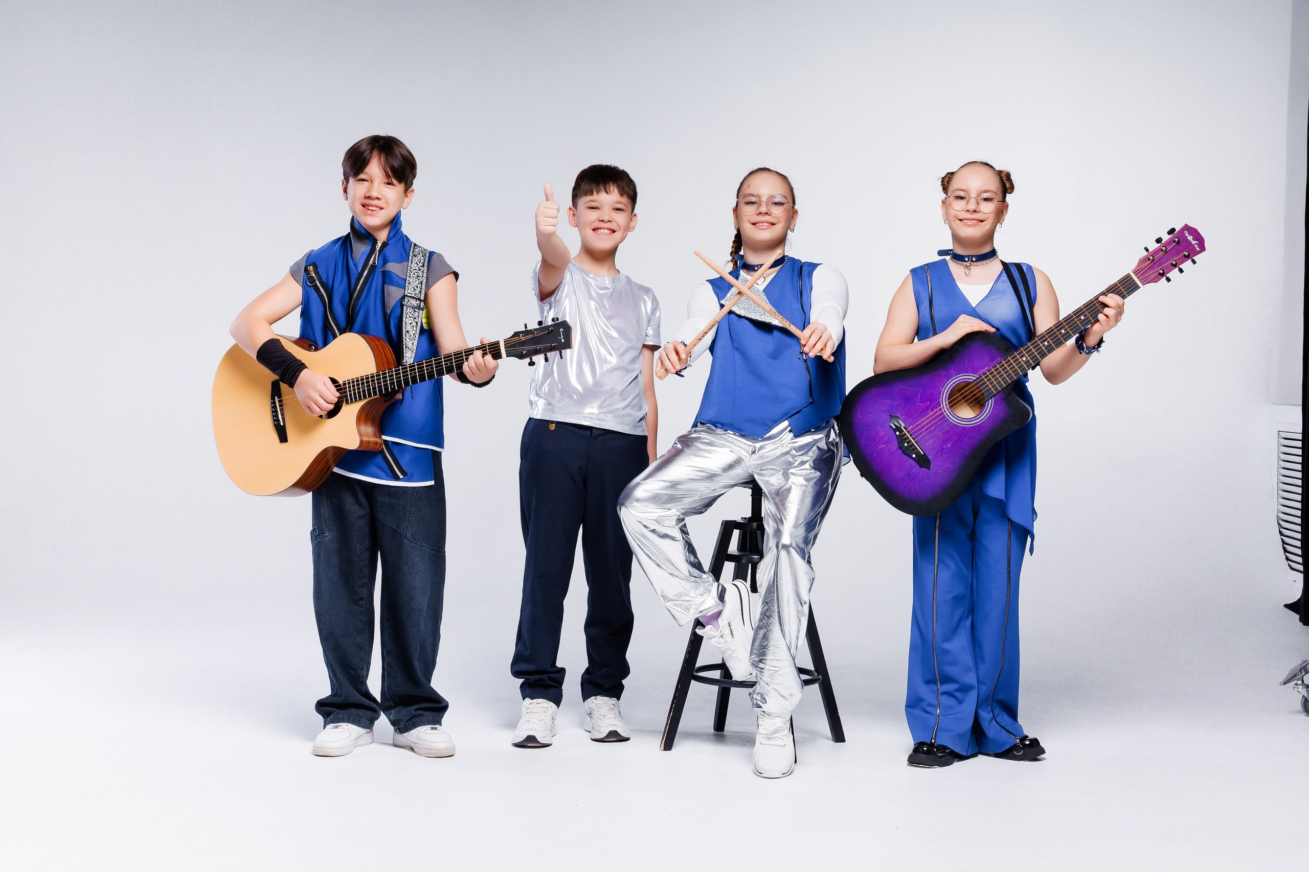 Съемка в студии на Афишу или другие нужды. Семейный и Свадебный фотограф в Астане Александр Астапов