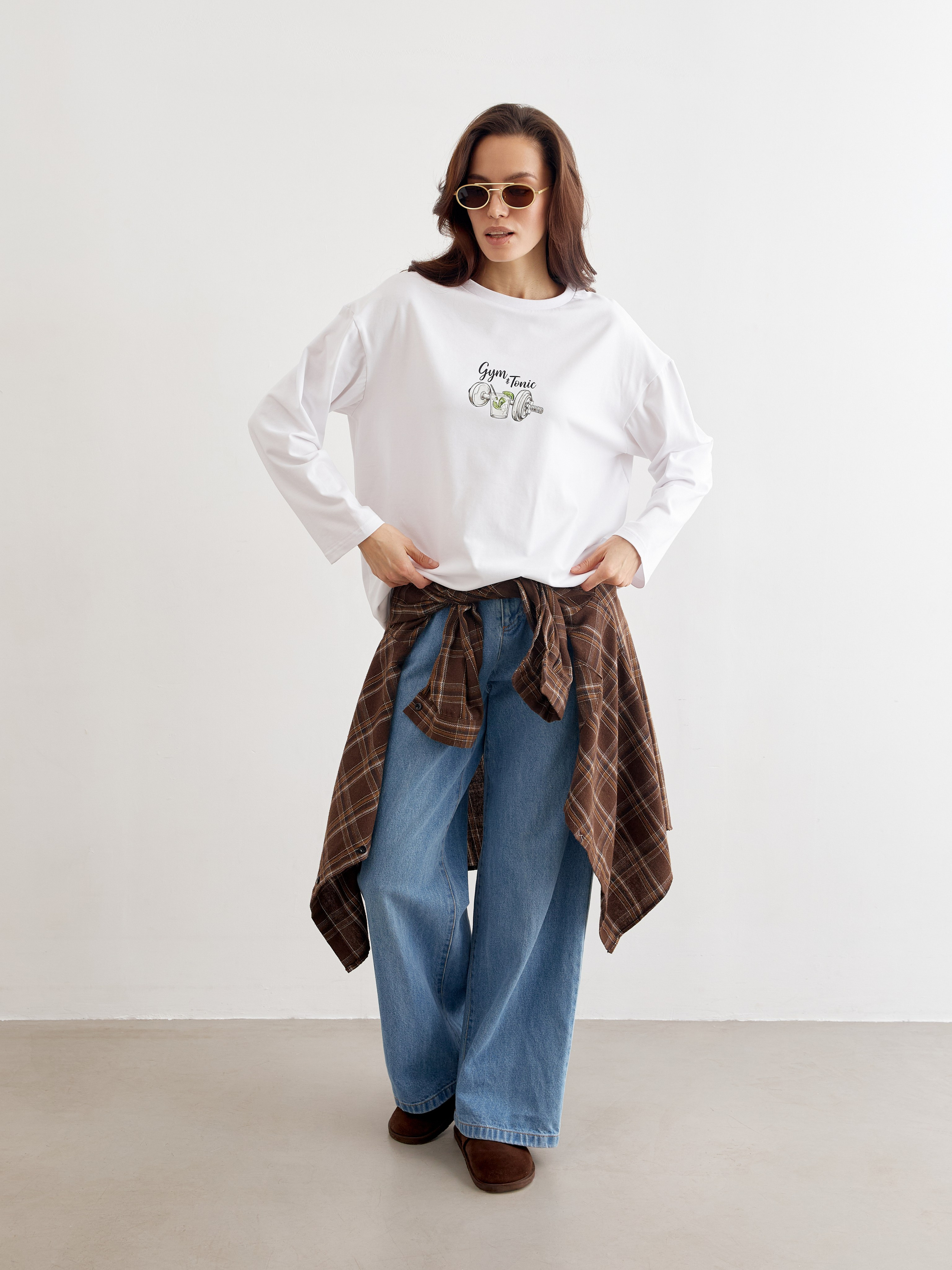 Фотосъемка одежды с моделью в Ростове-на-Дону. Предметный и бизнес фотограф в Ростове-на-Дону Александра Степанова