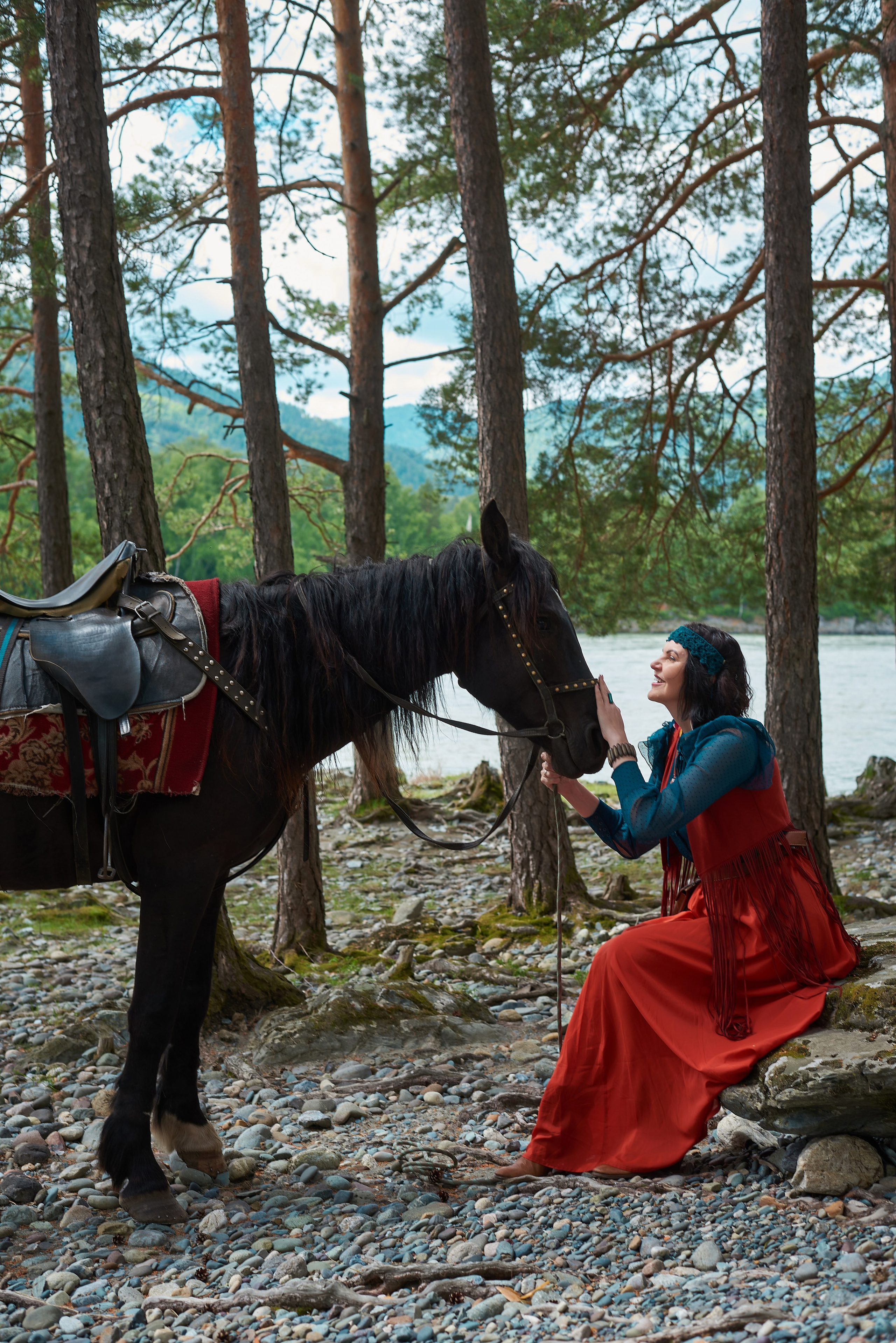 Женские костюмы и платья для фотосъемки. Семейный фотограф в Барнауле, Горный Алтай, Заринск, Алейск