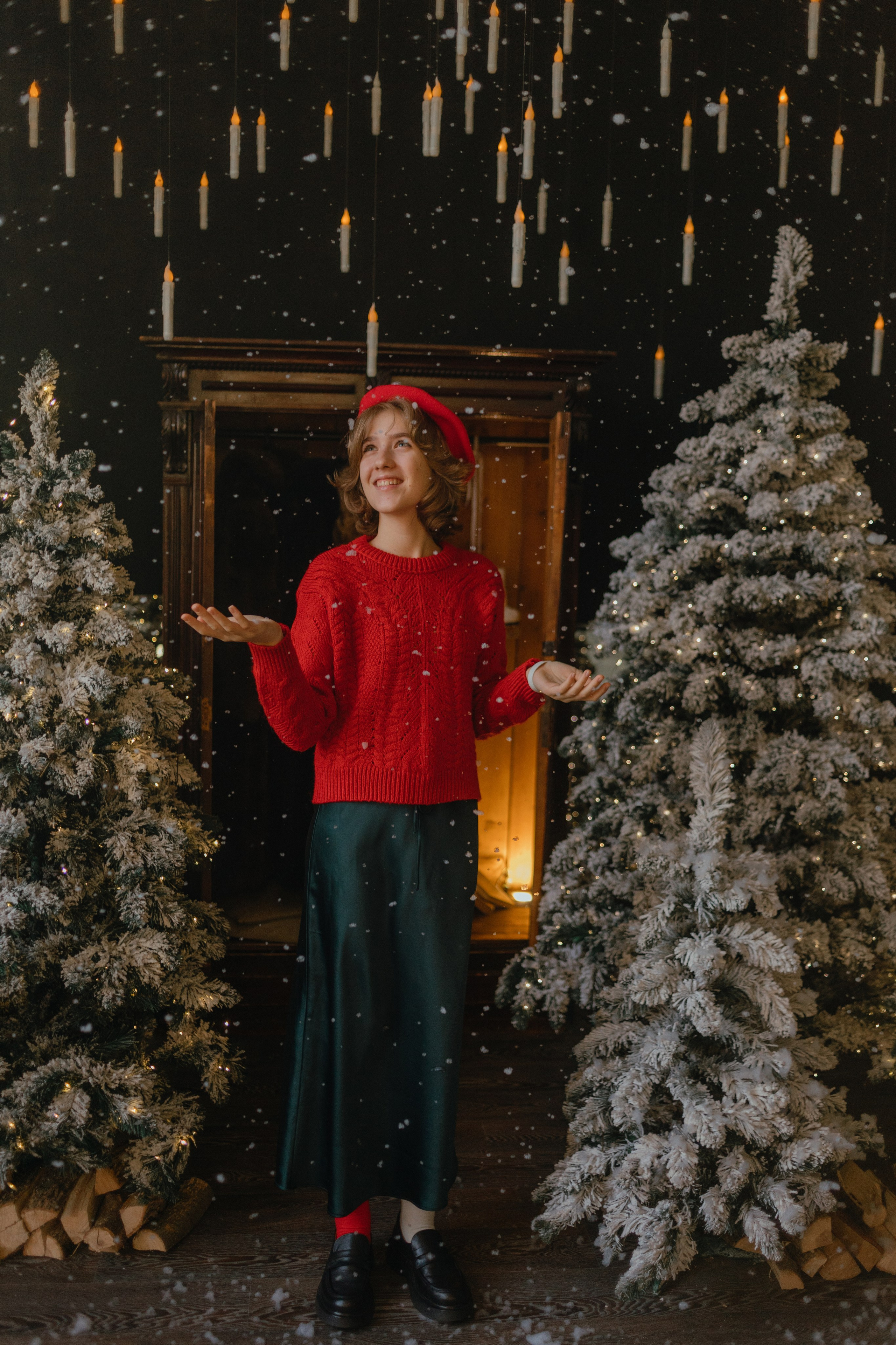 Семейные новогодние в темной студии 2024\2025. Фотограф в Краснодаре Евгения Михаевич