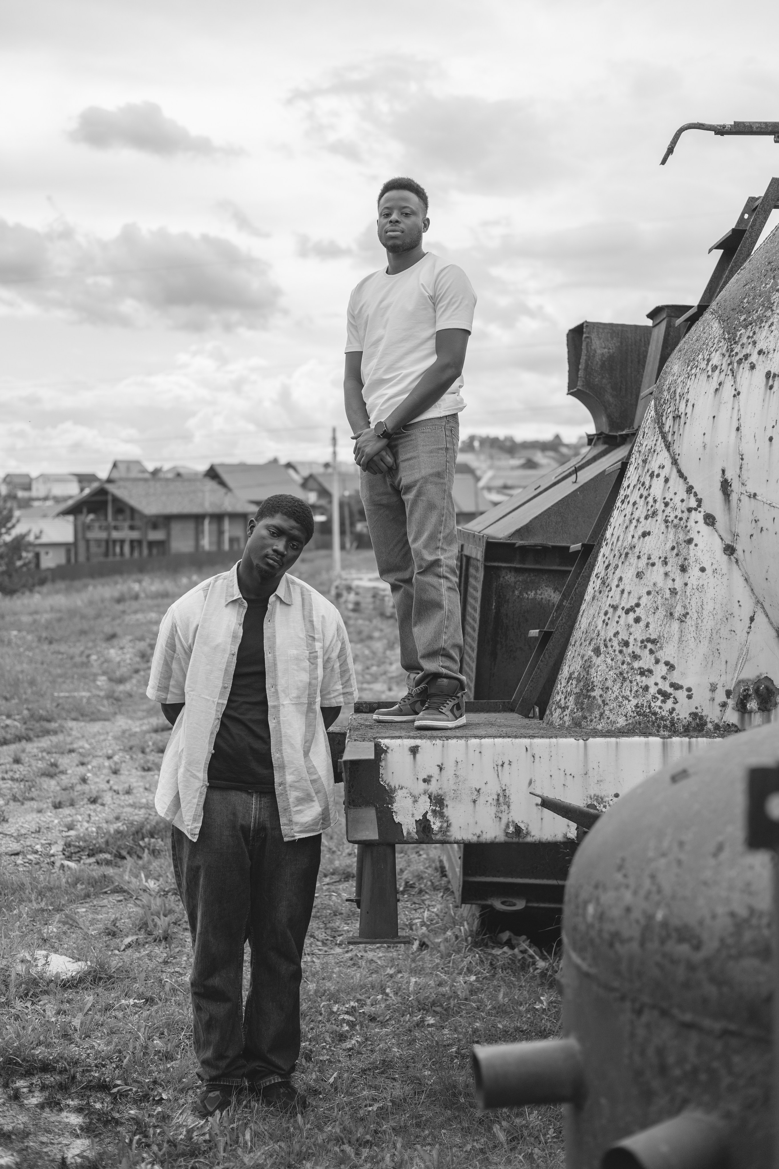 ОЗМАР И РОДИЛСОН ТВОРЧЕСКАЯ. Фотограф Красноярск съемки лавстори, фотосессия в студии, портретная съемка, творческие фотосессии