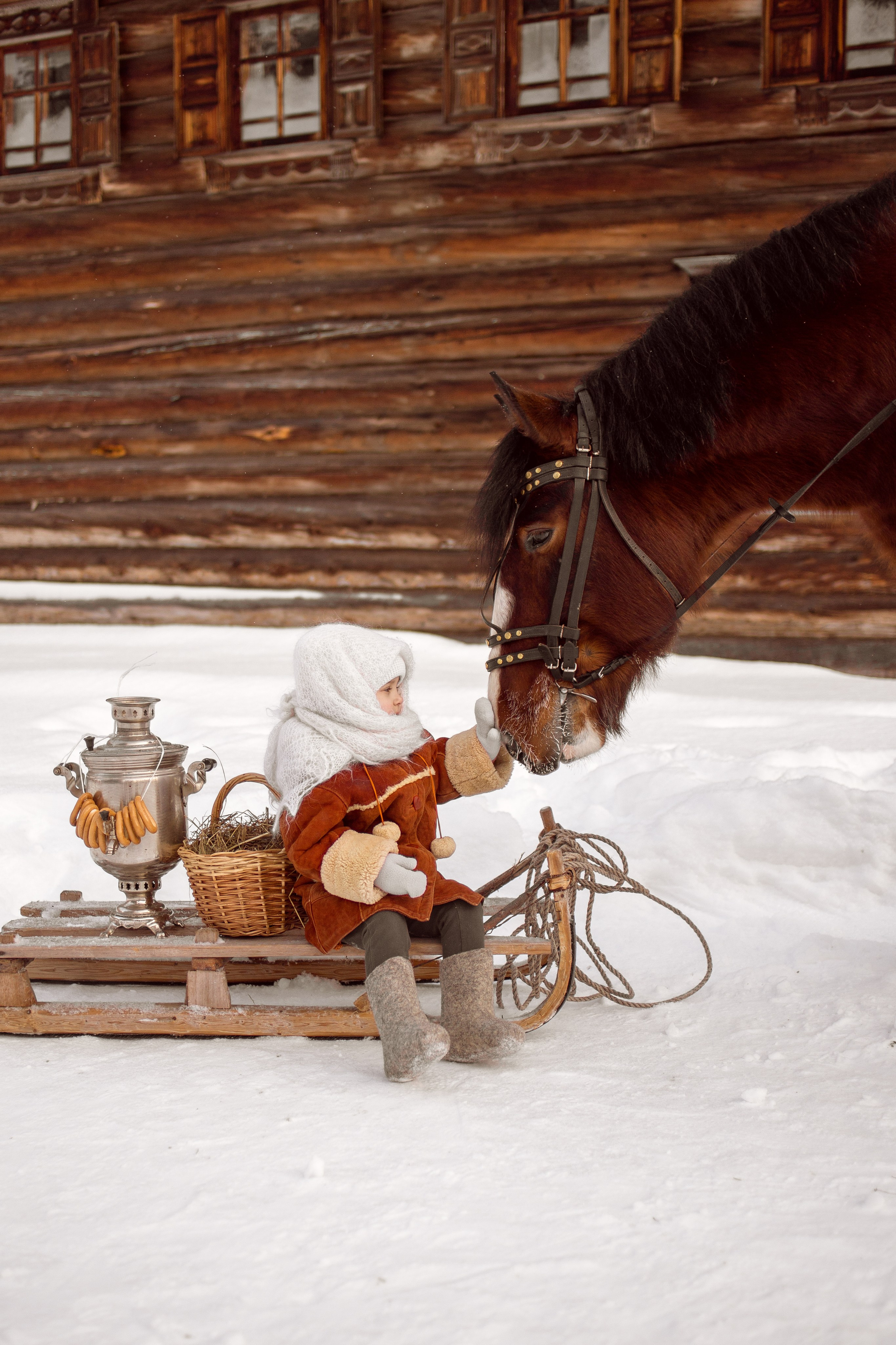 Фотосессия ребенка в русско-народном стиле