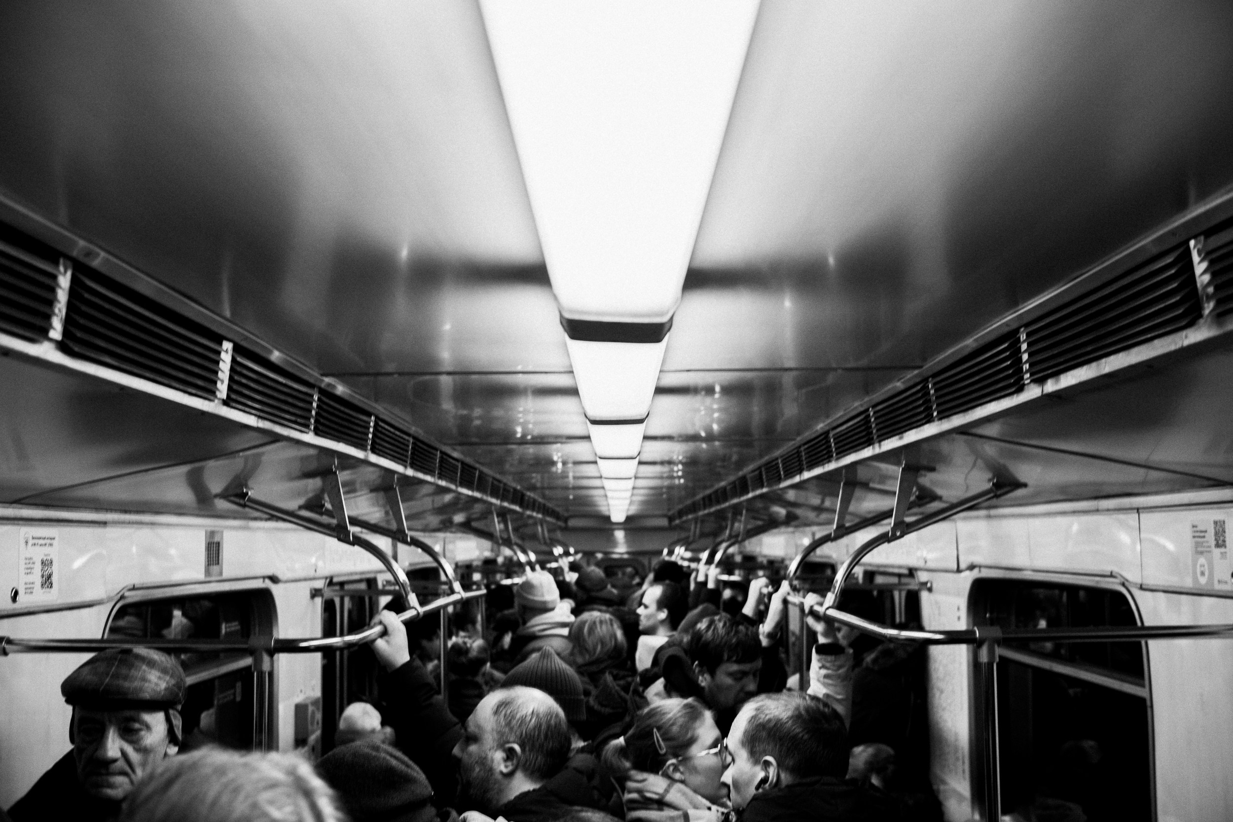 Метро. Photographer Pavel Romashchenko