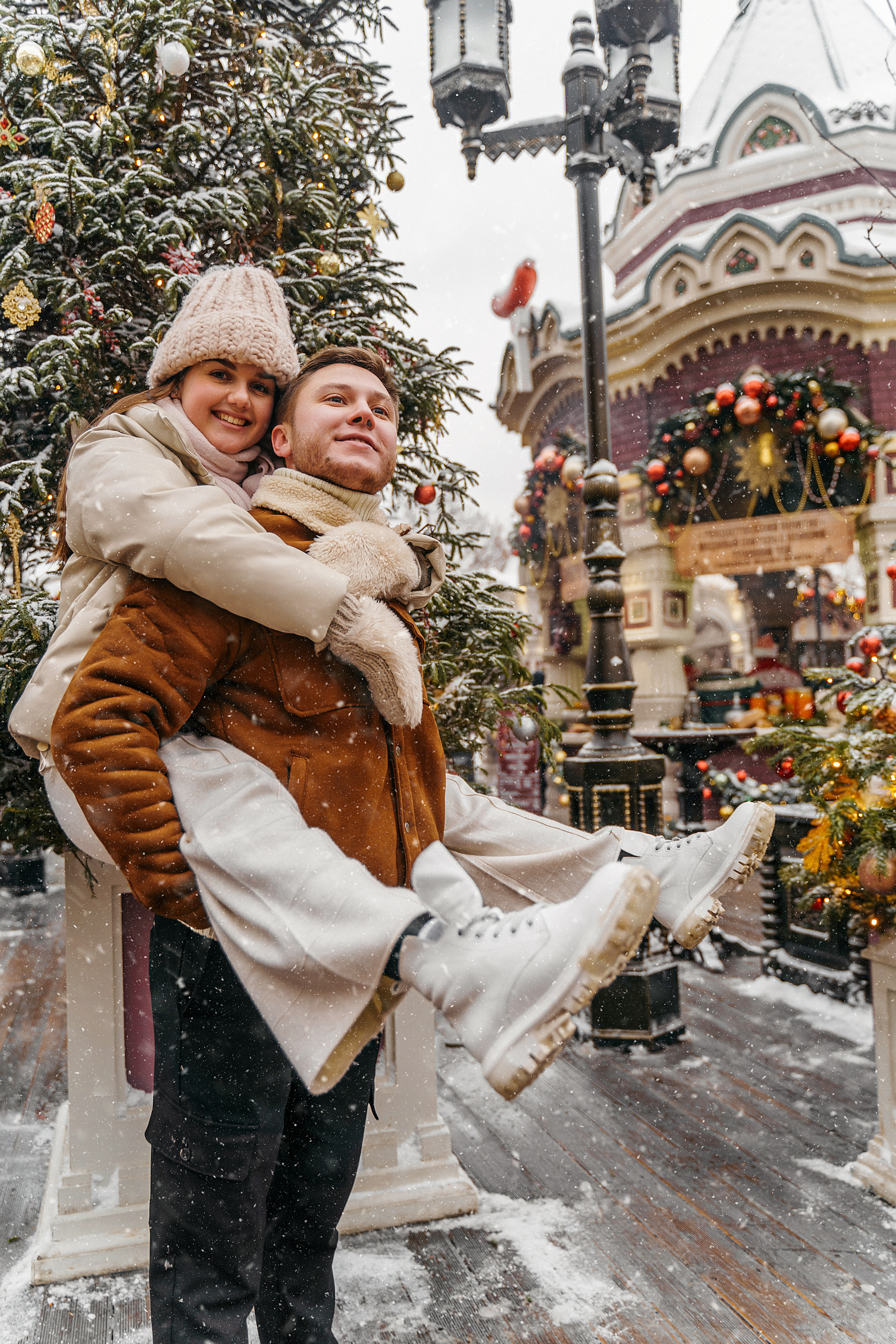 Зимняя love storу ГУМ. Свадебный фотограф