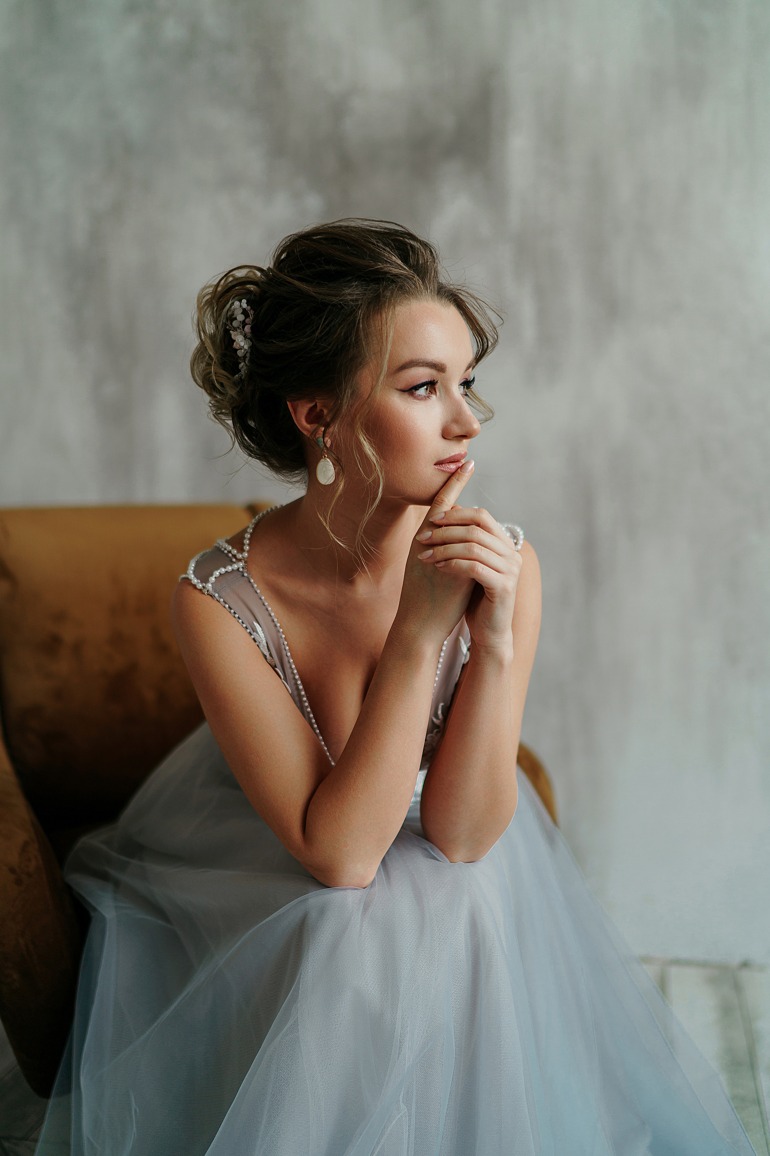 Свадебная фотосессия в студии. Свадебный фотограф