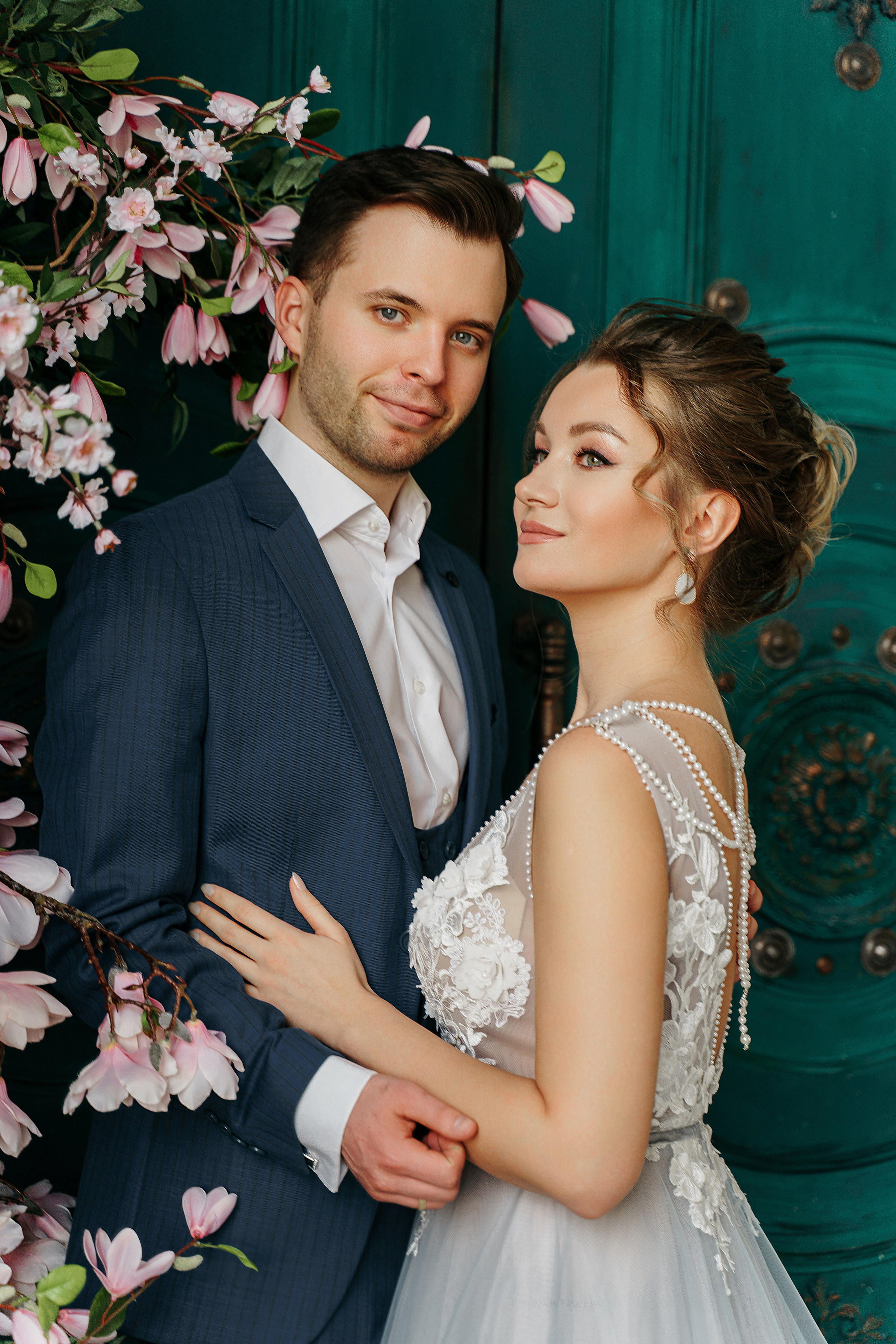 Свадебная фотосессия в студии. Свадебный фотограф