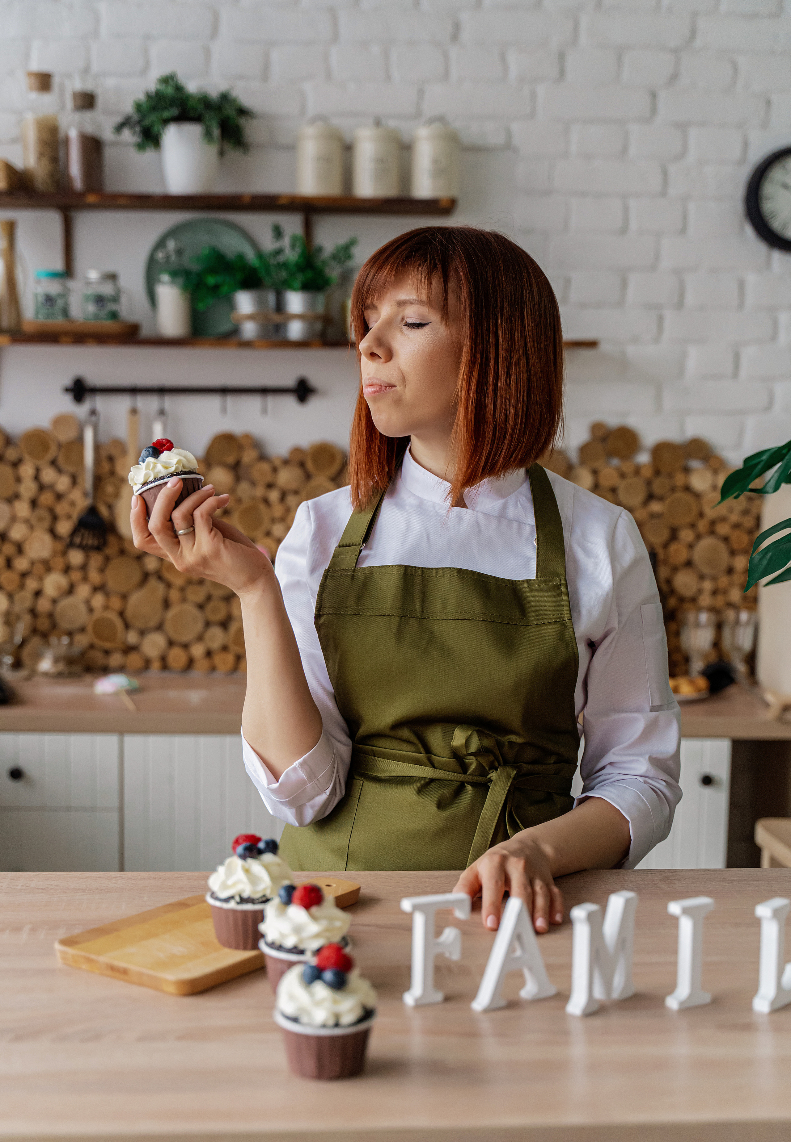 Фотосессия в студии для Кондитера. Свадебный фотограф