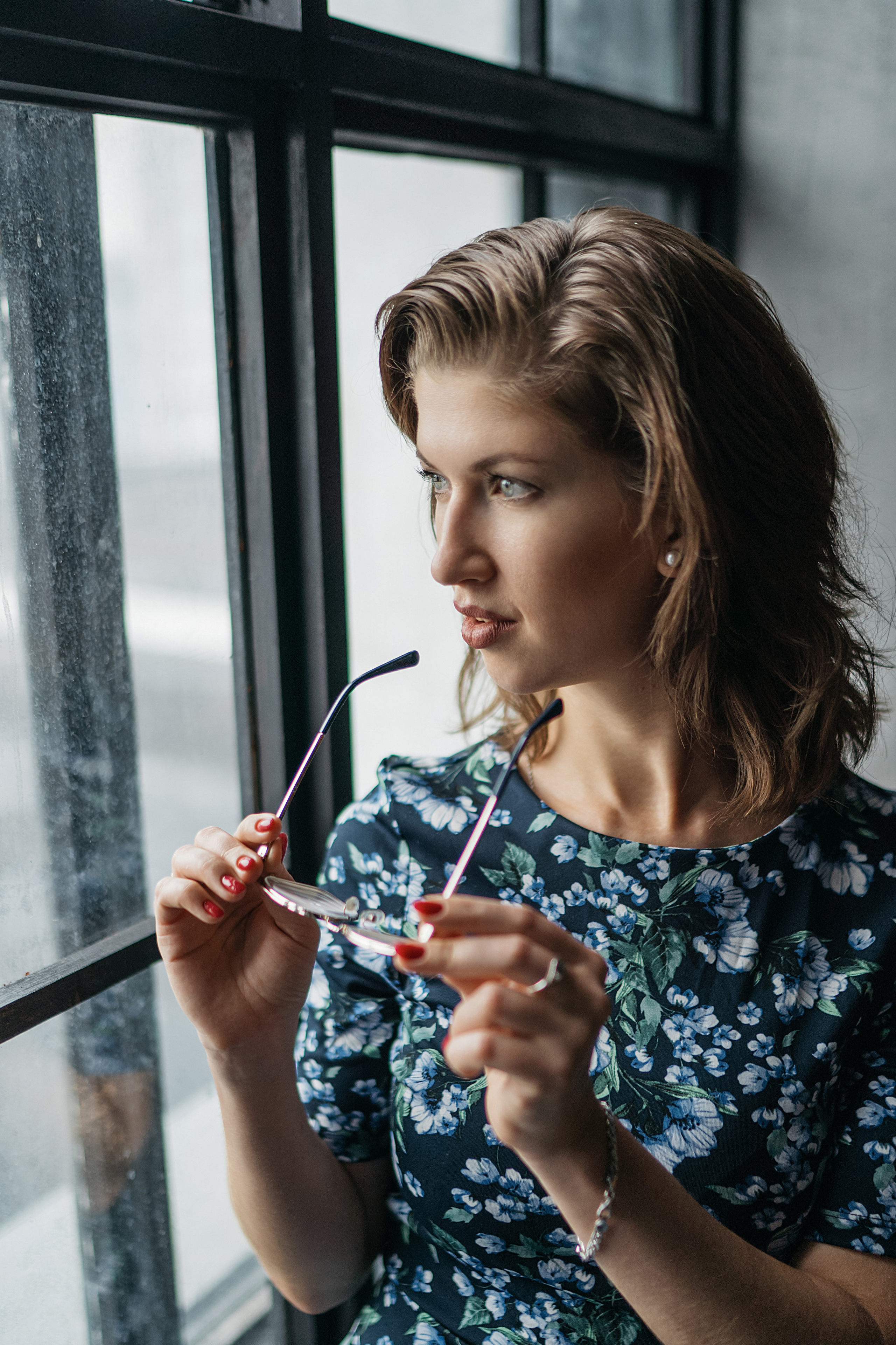 Индивидуальная фотосессия в студии для сайта. Свадебный фотограф