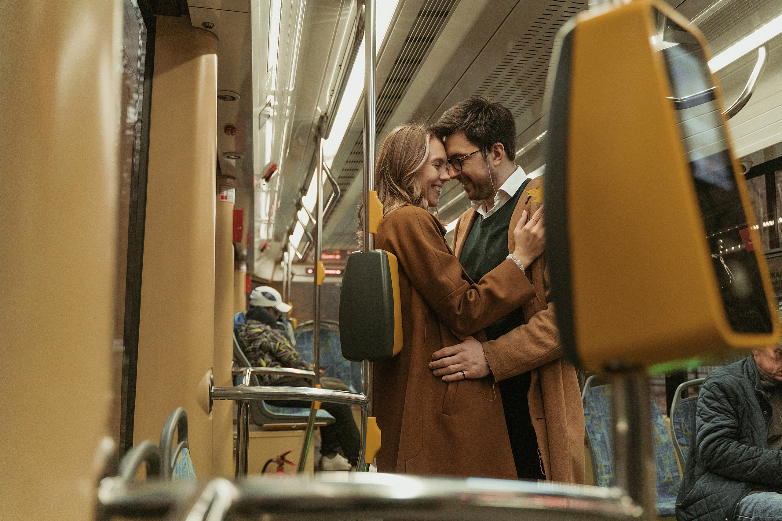 Love story прогулка в Сокольниках. Свадебный фотограф