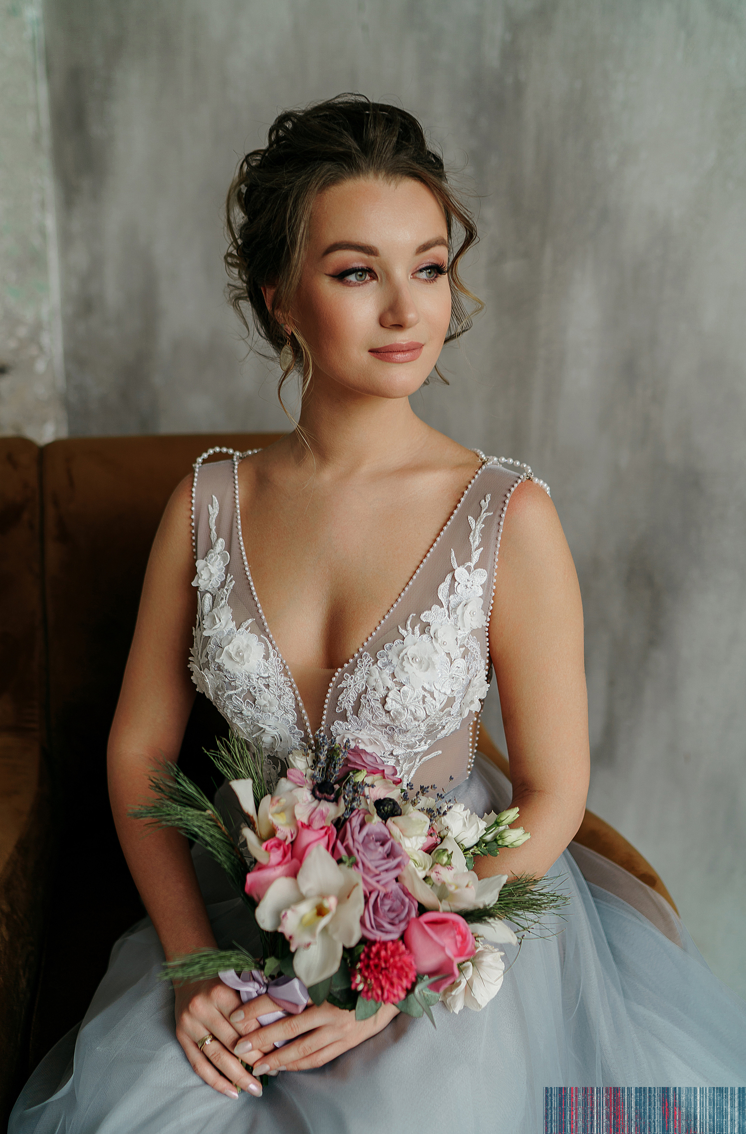 Свадебная фотосессия в студии. Свадебный фотограф