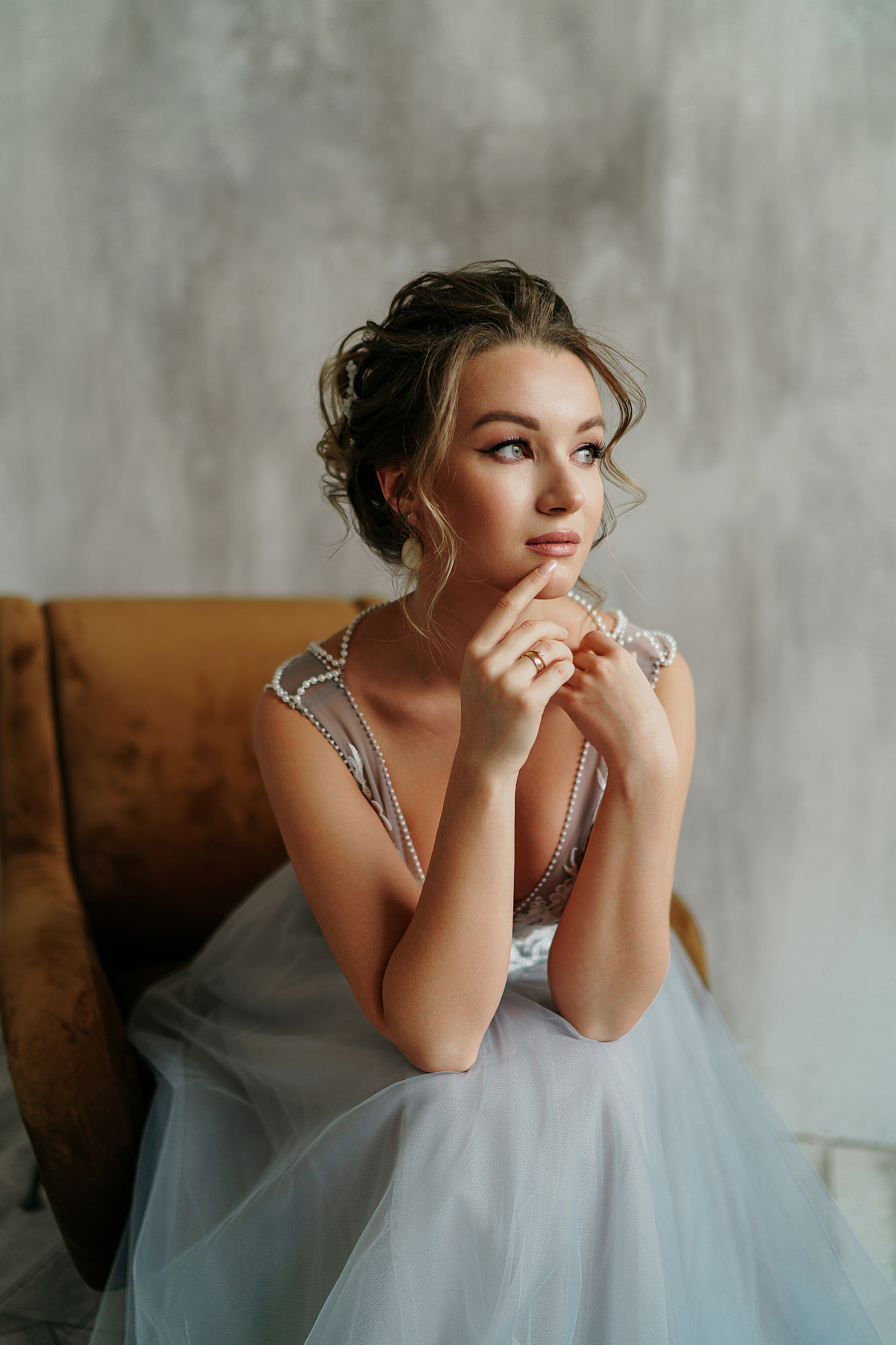 Свадебная фотосессия в студии. Свадебный фотограф